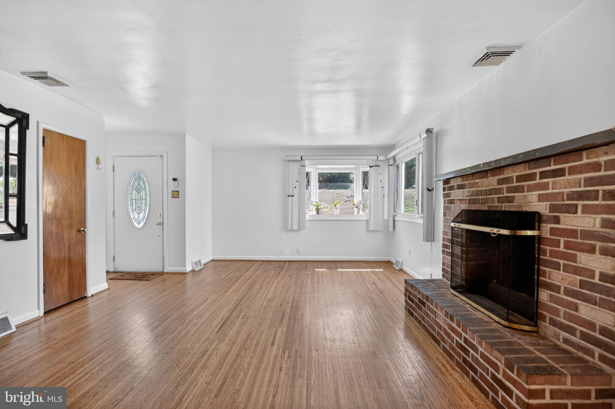 GLENSIDE - Residential