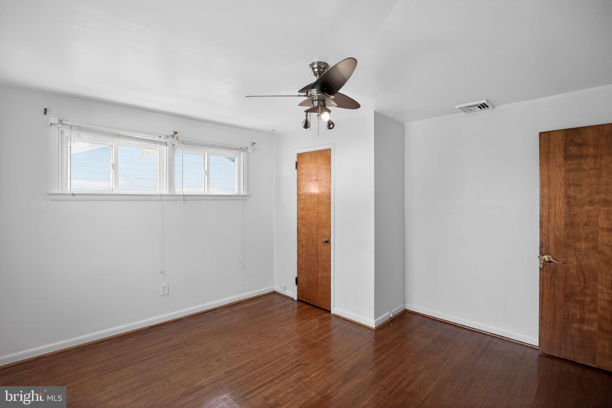 GLENSIDE - Residential