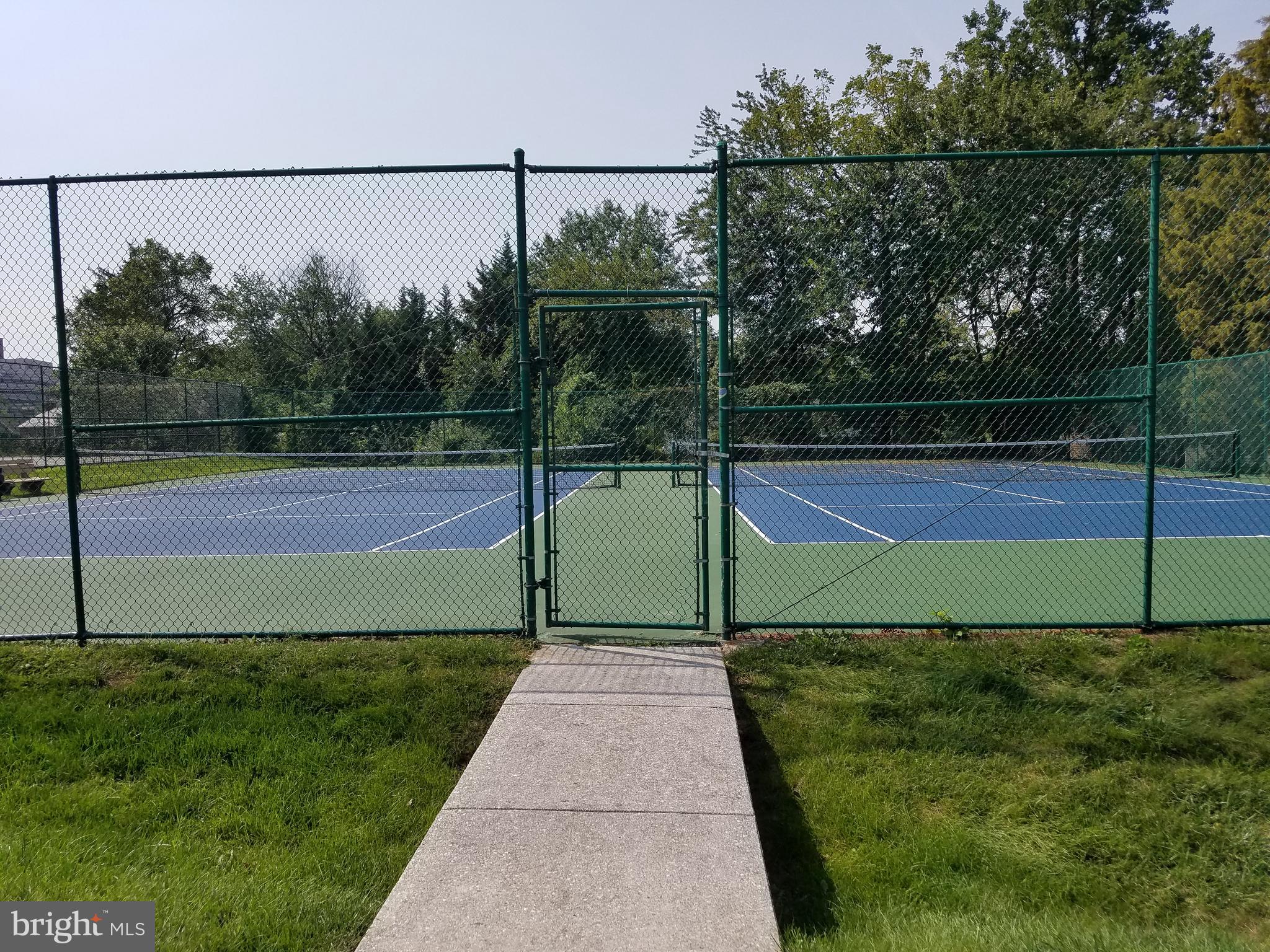 DULANEY TOWERS - Residential