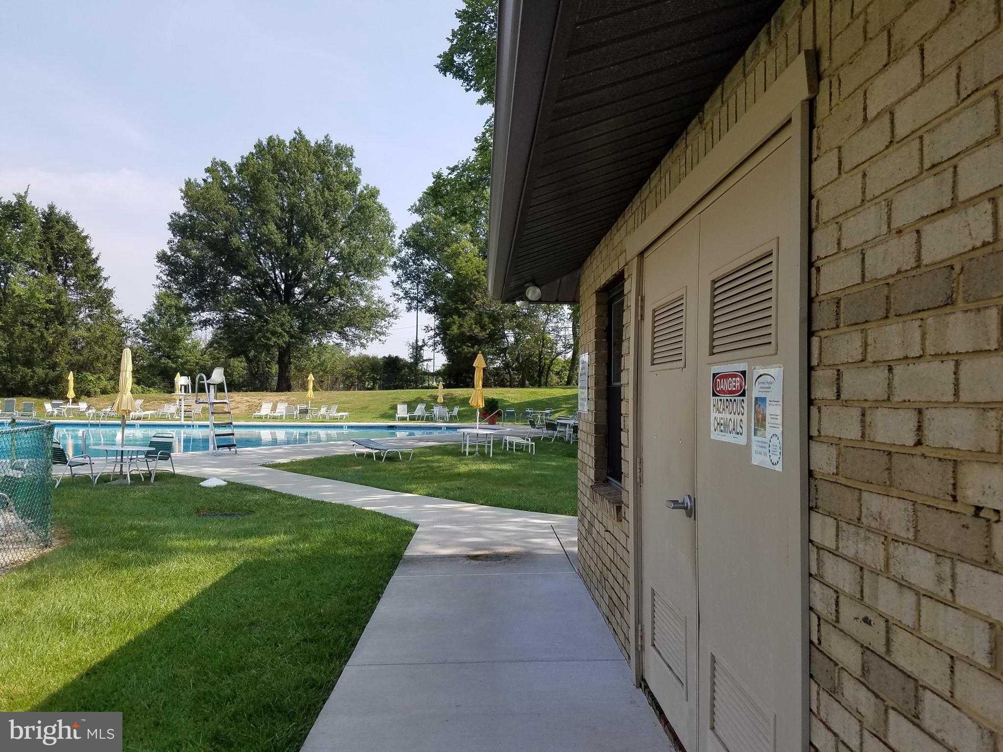 DULANEY TOWERS - Residential