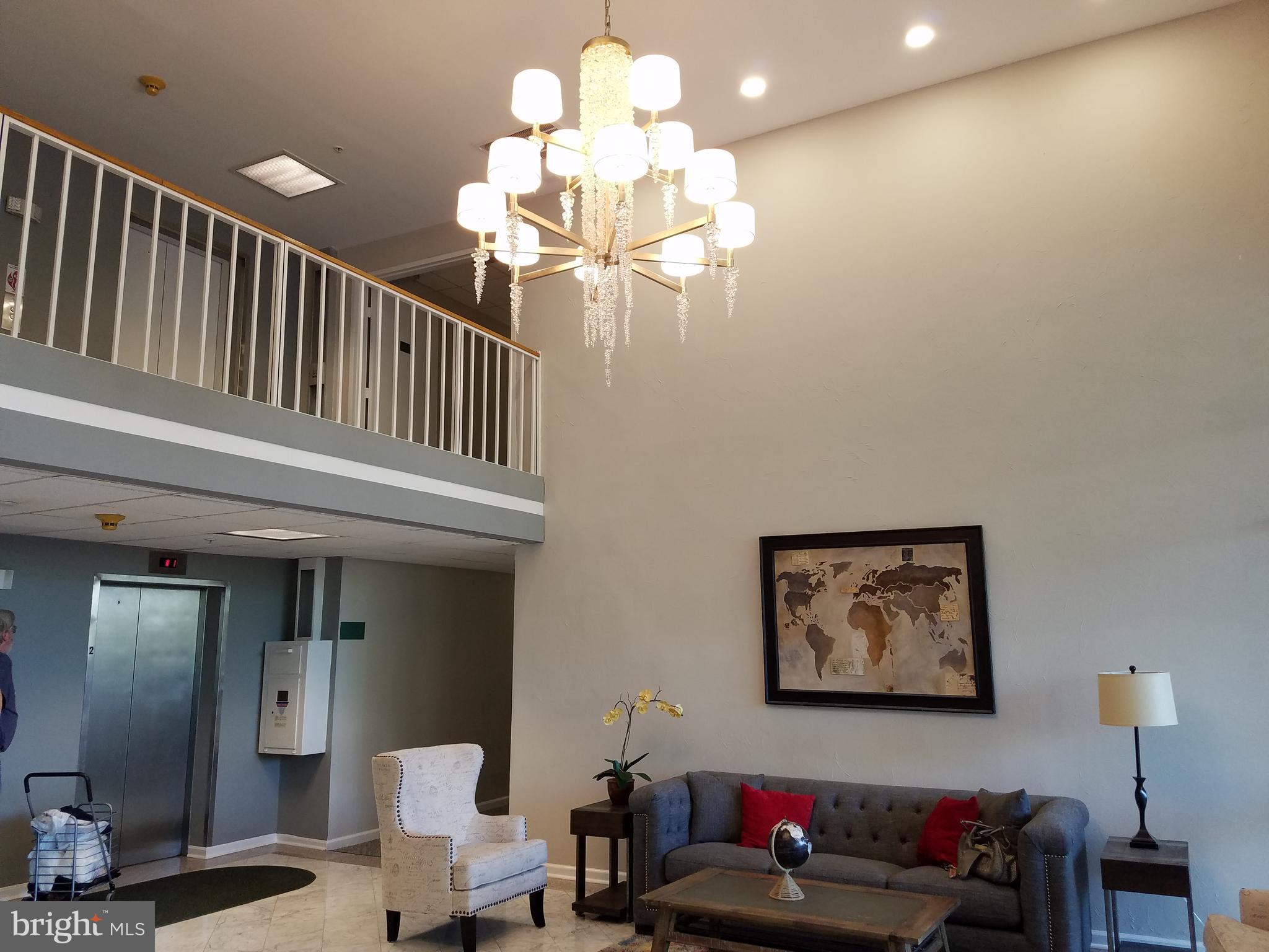 DULANEY TOWERS - Residential