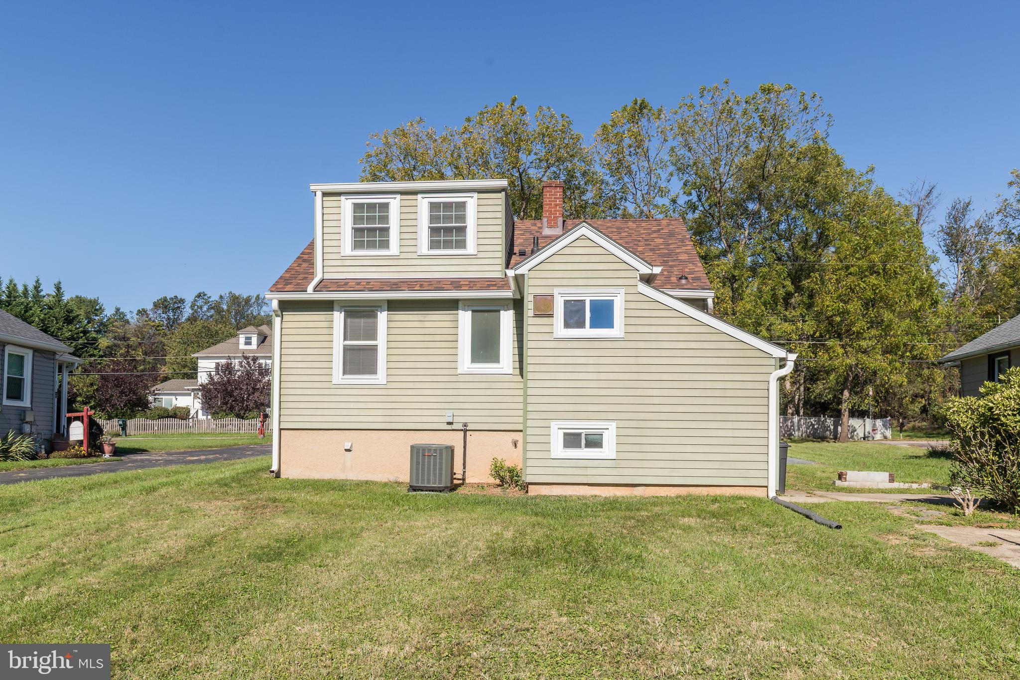 TOLLGATE - Residential Lease