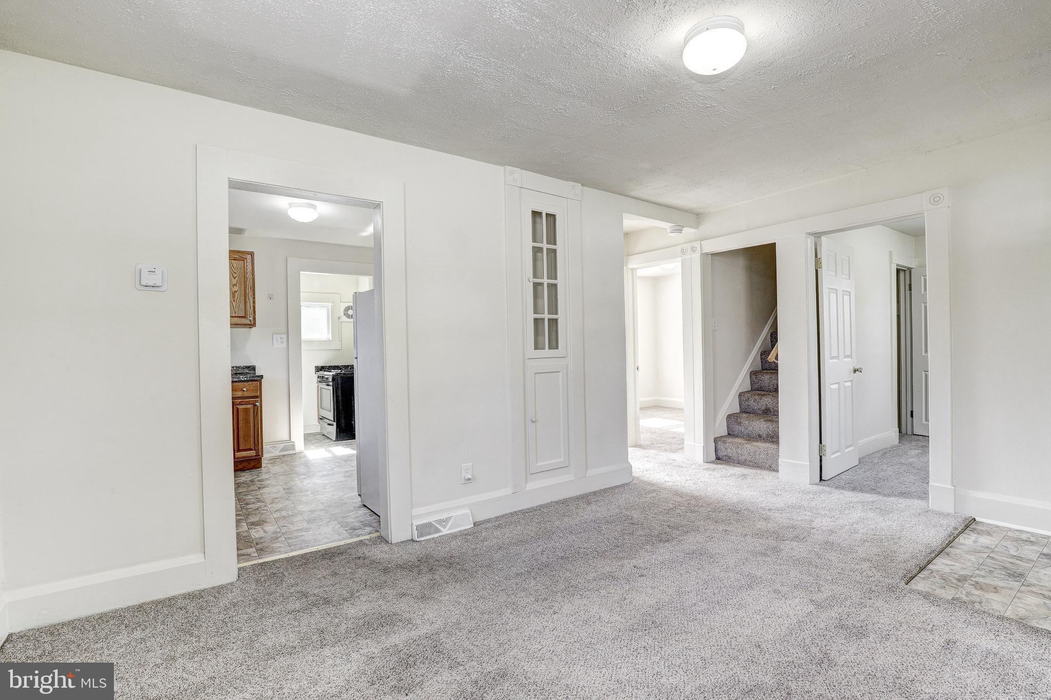 TOLLGATE - Residential Lease