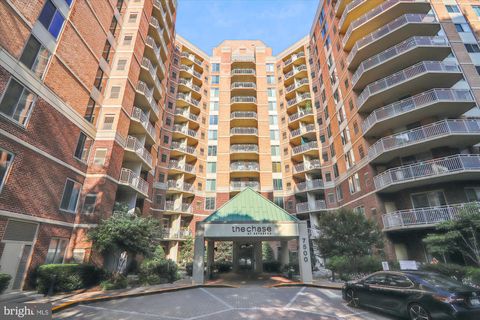 Photo of 7500 Woodmont Avenue #S512, BETHESDA, MD 20814 (MLS # MDMC2230364)