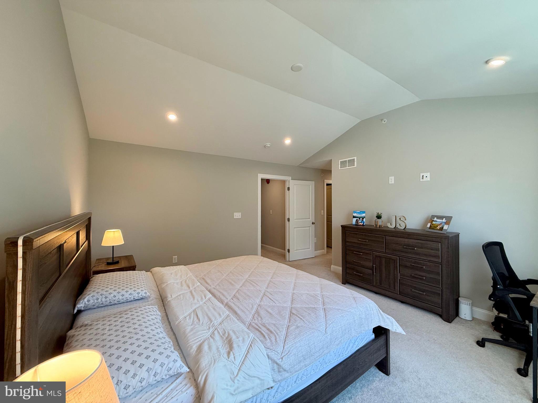 IRONWOOD - Residential