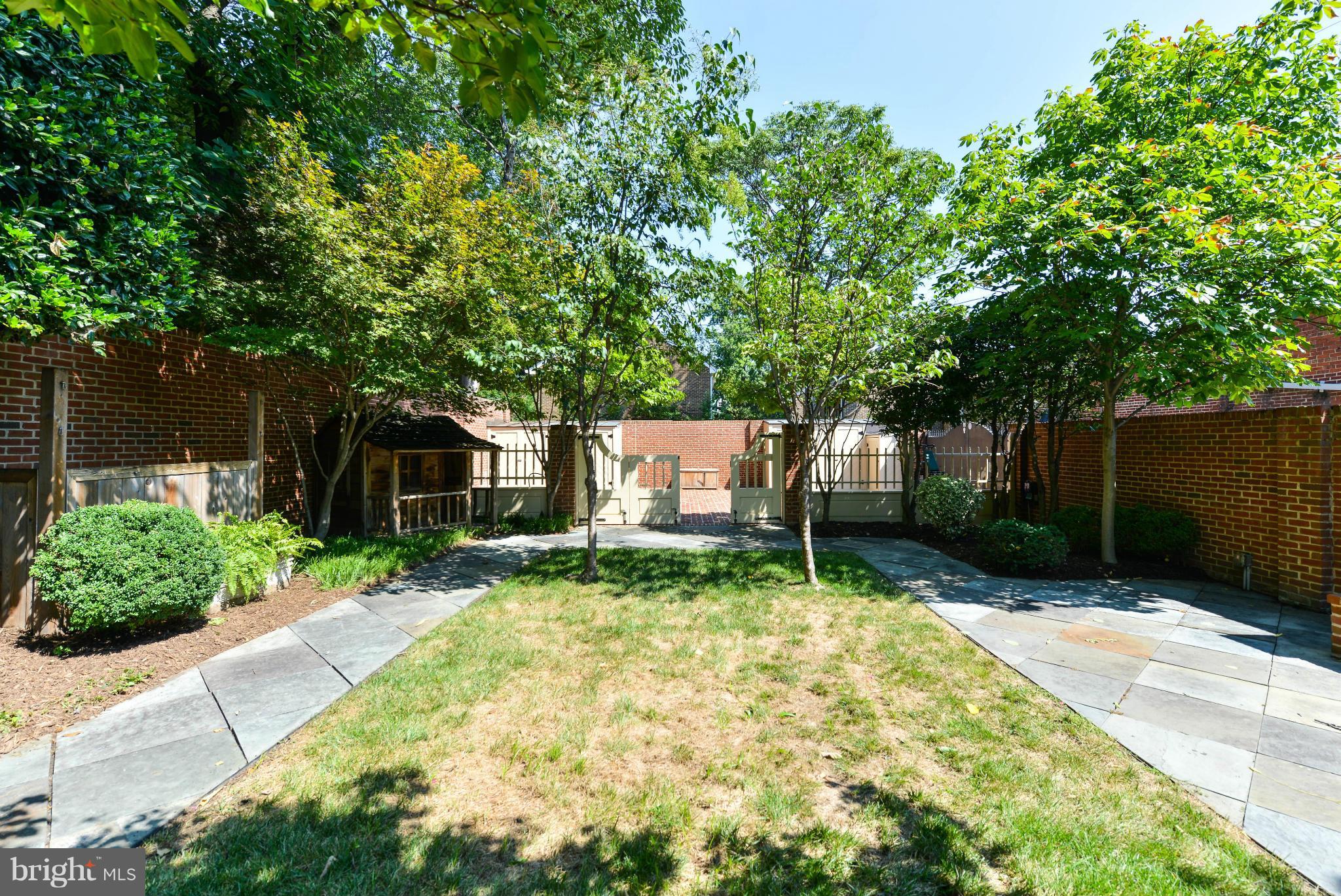 OLD TOWN - Residential