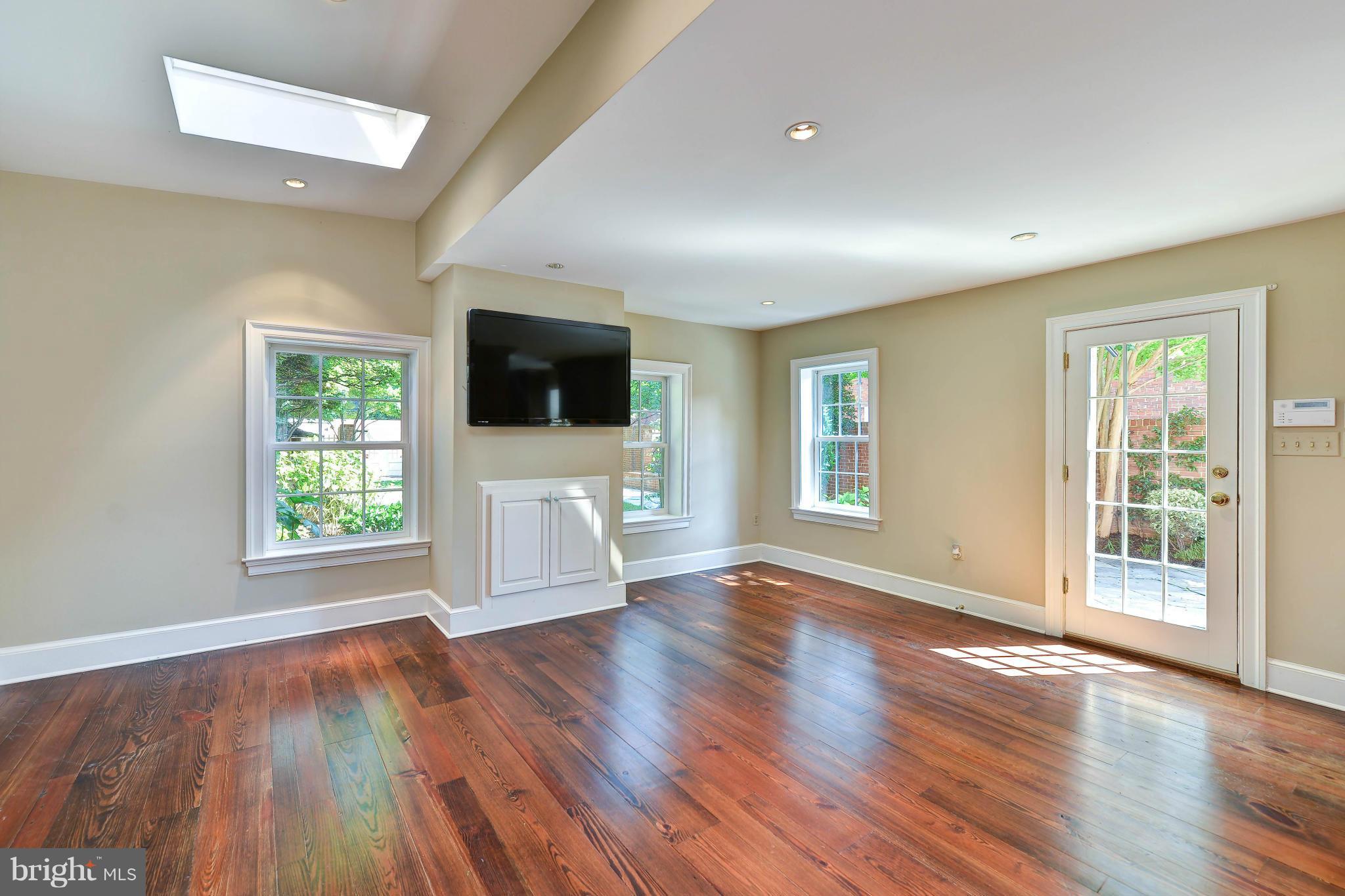 OLD TOWN - Residential