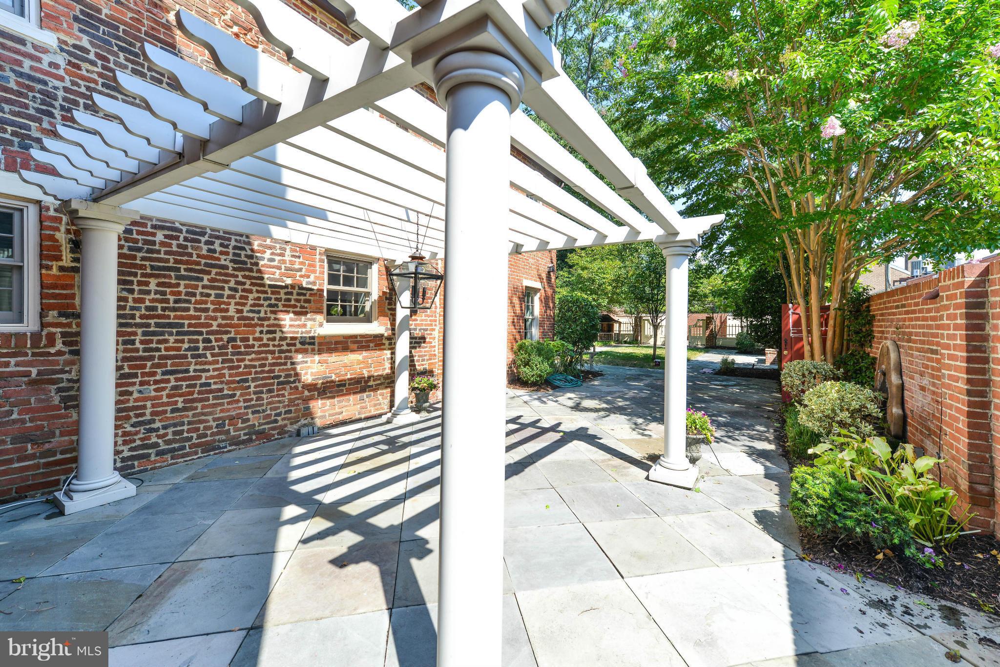 OLD TOWN - Residential