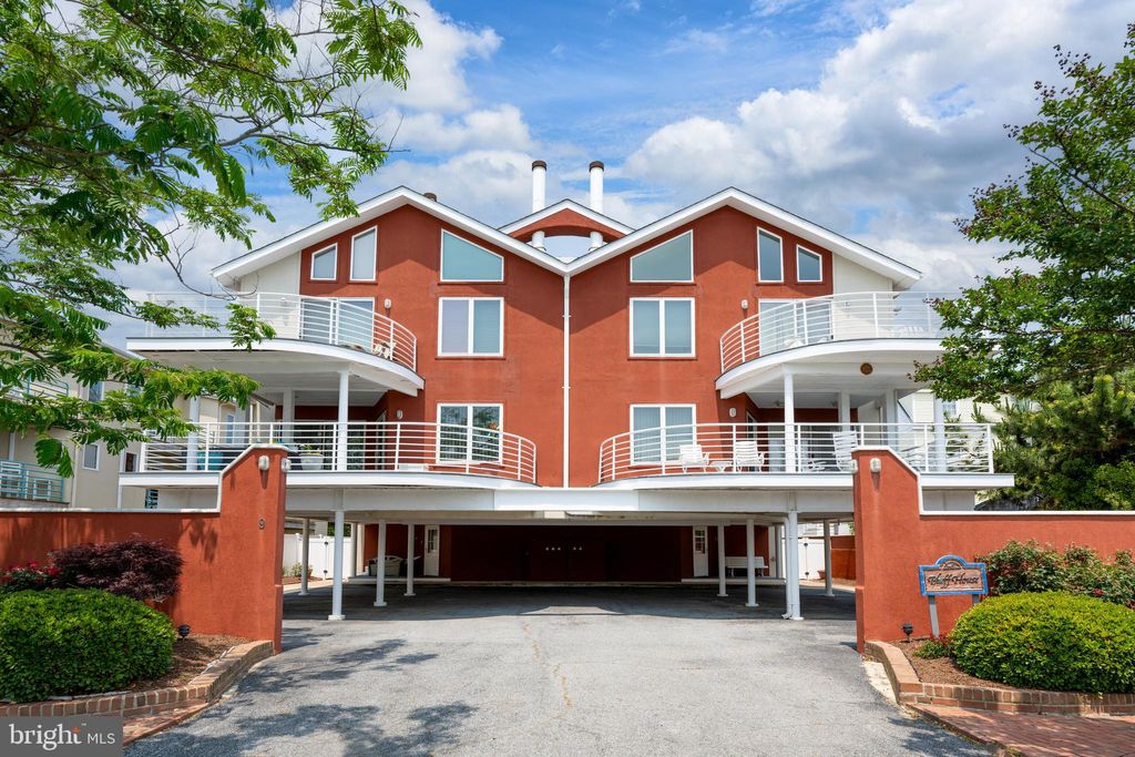 Photo of 9 Read Avenue #12, DEWEY BEACH, DE 19971 (MLS # DESU2088166)