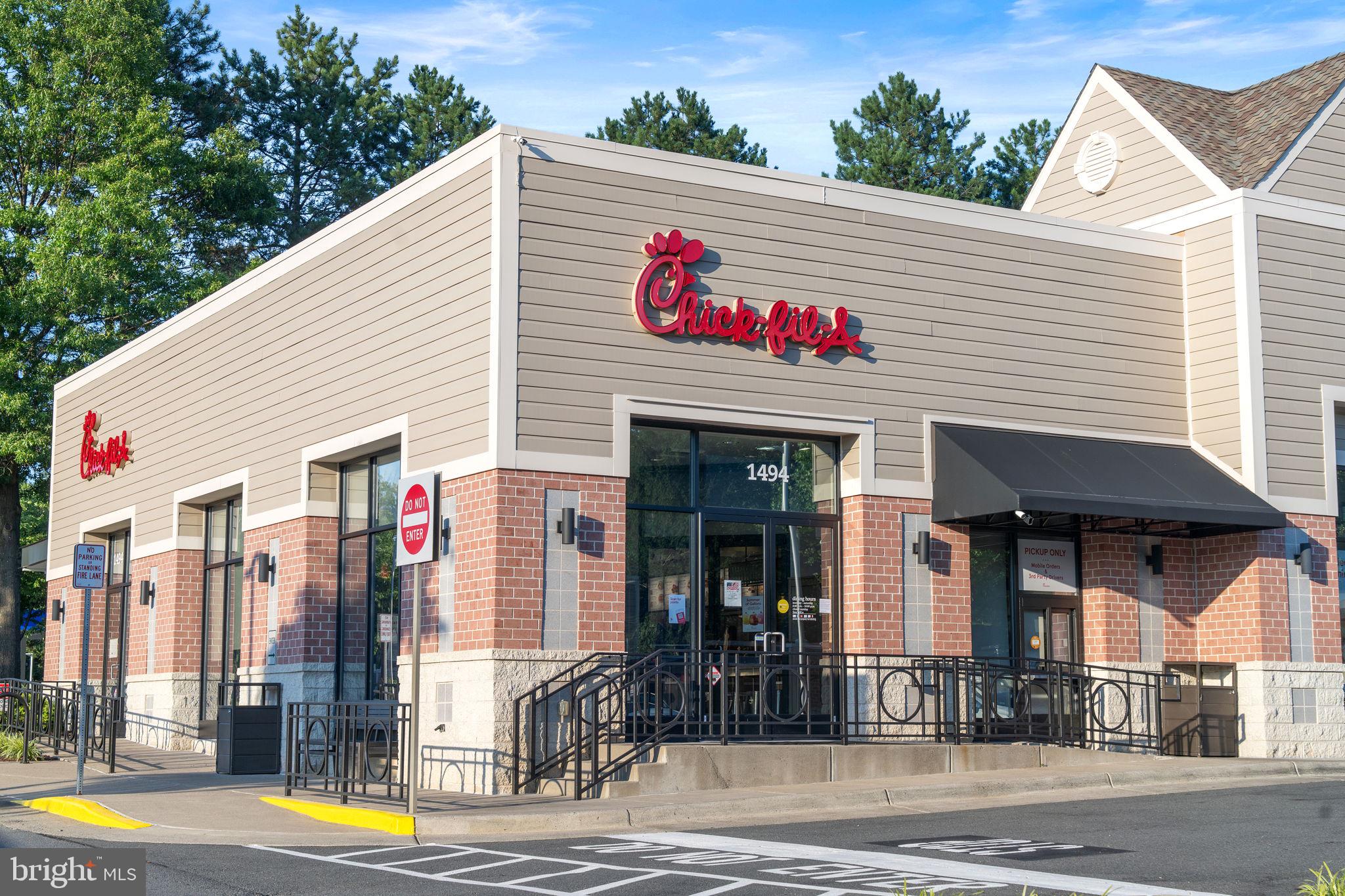 RESTON - Residential