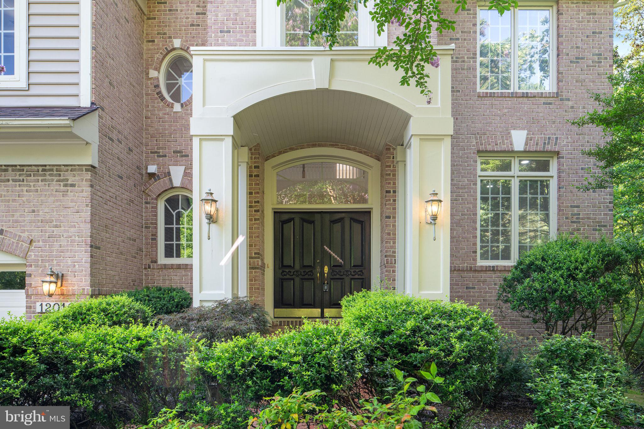 RESTON - Residential