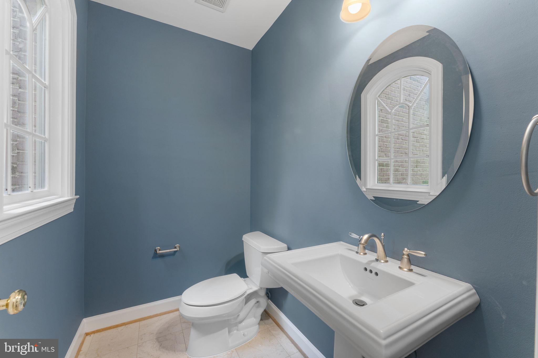 RESTON - Residential