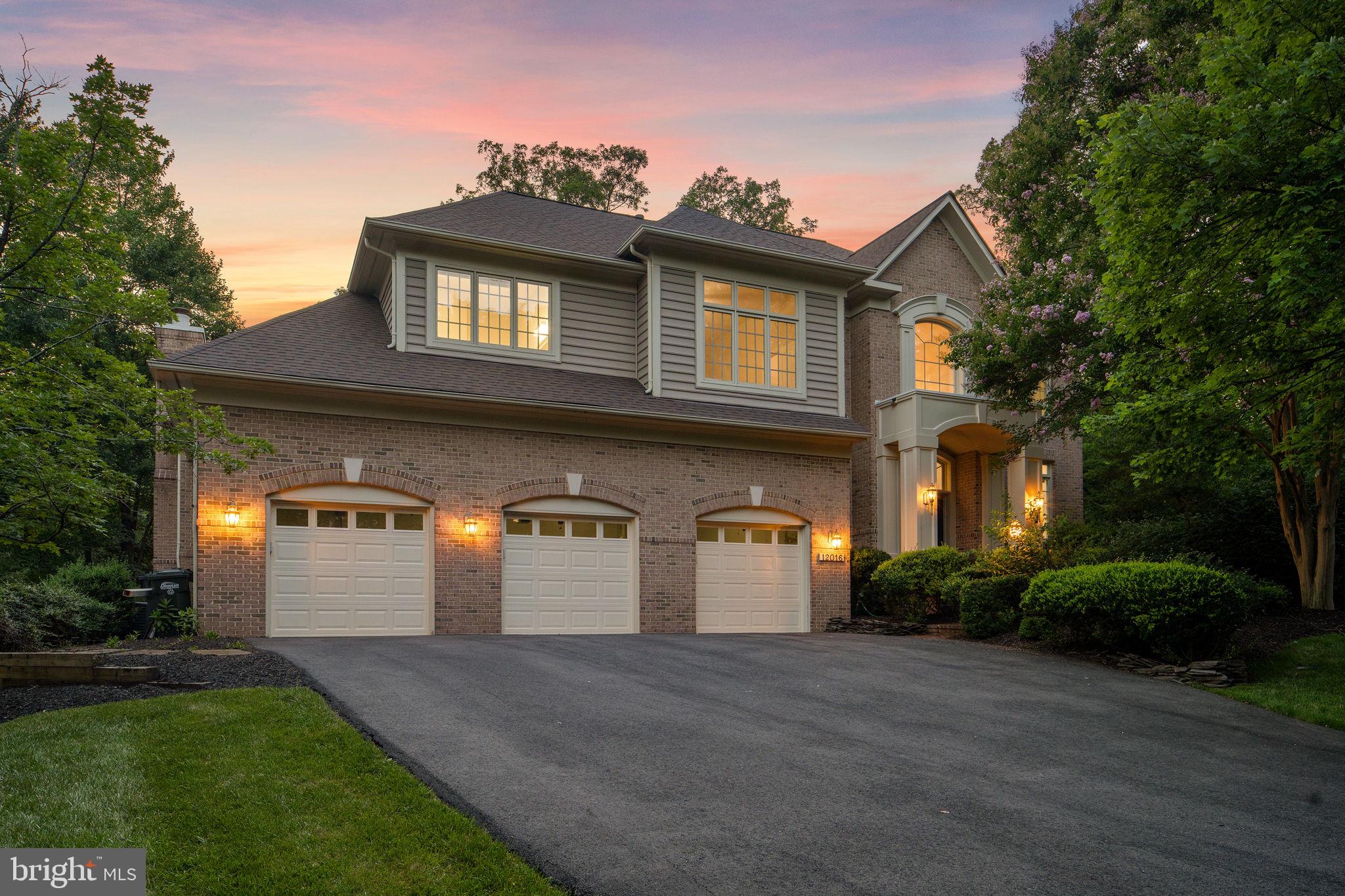 12016 CREEKBEND DRIVE