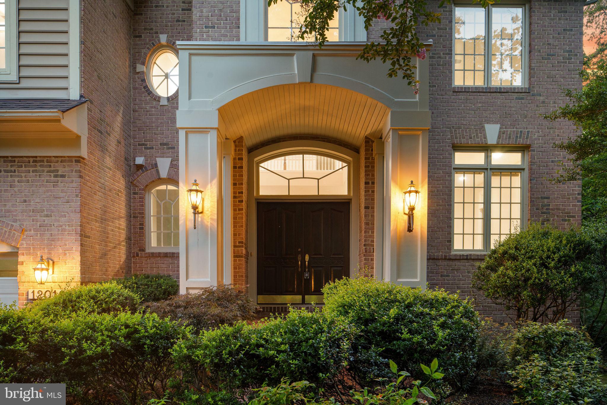 RESTON - Residential