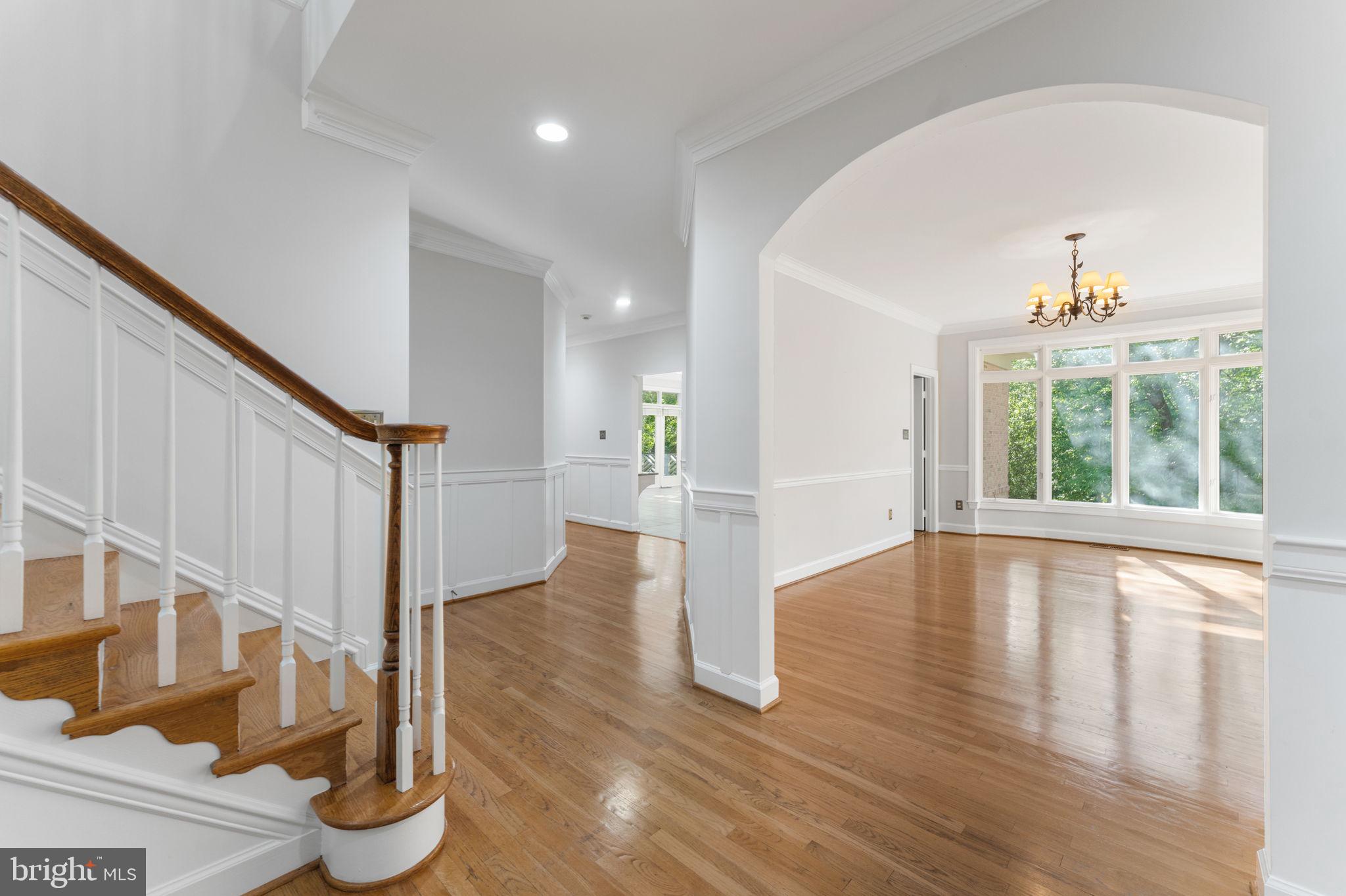 RESTON - Residential