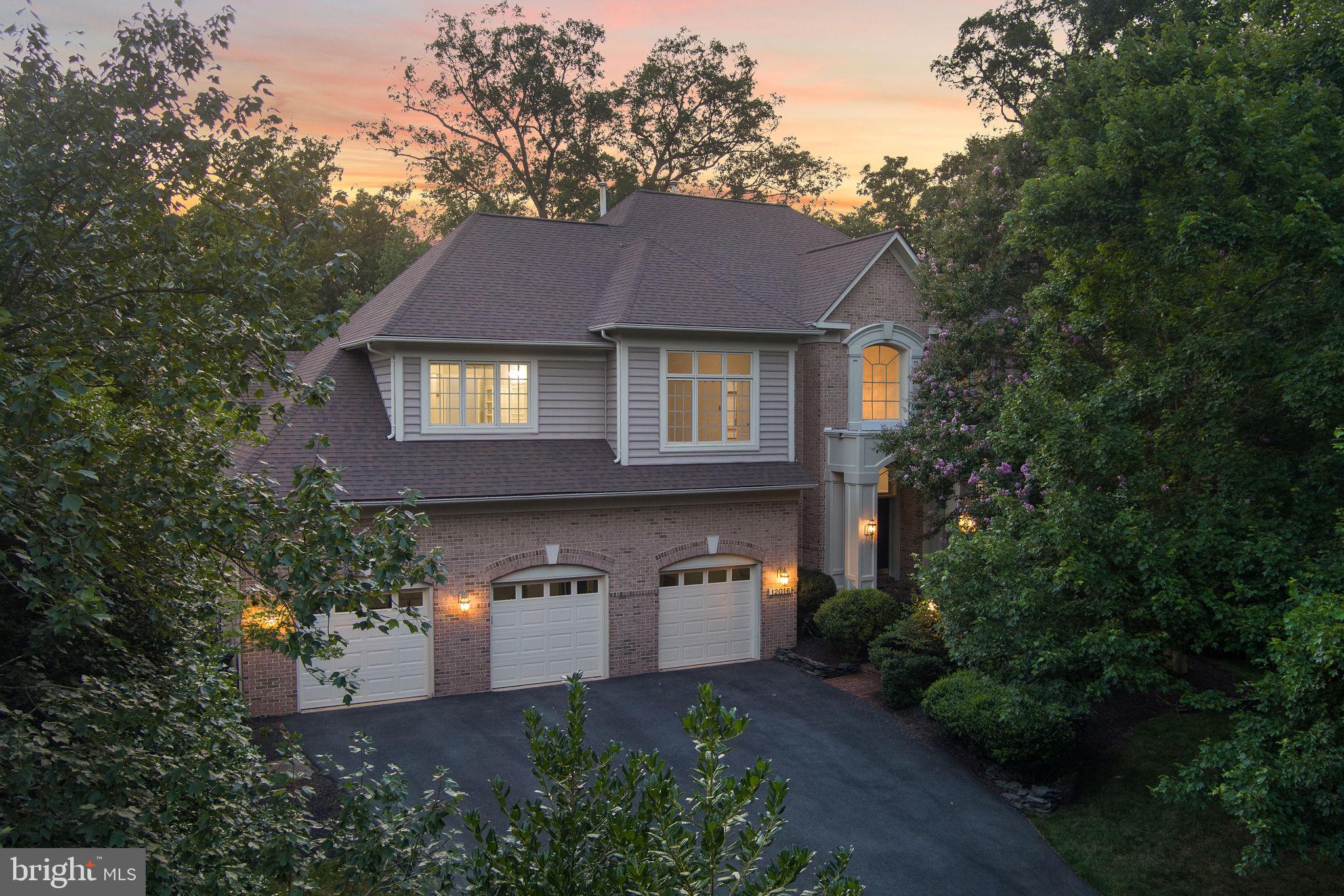 RESTON - Residential