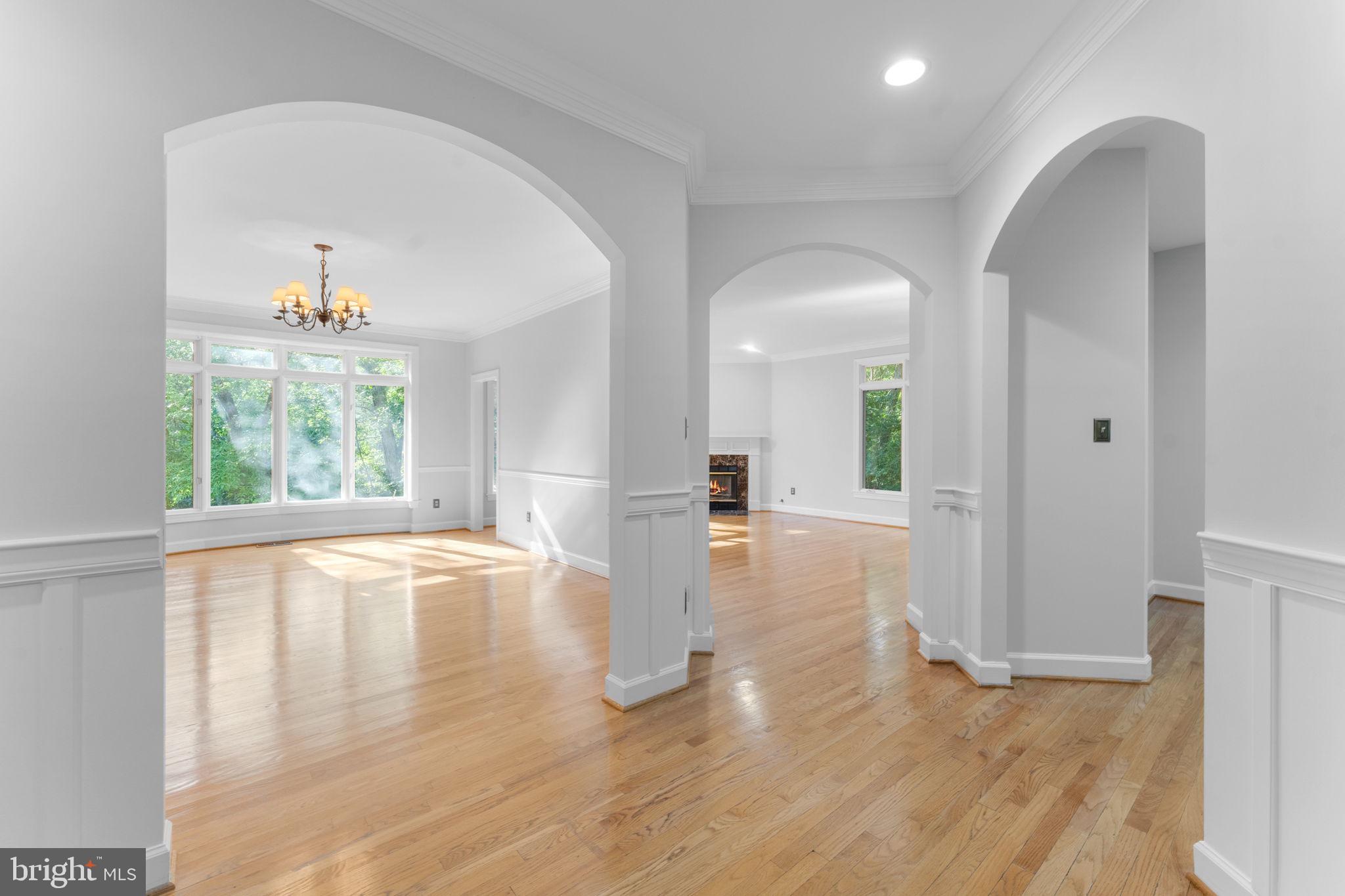 RESTON - Residential