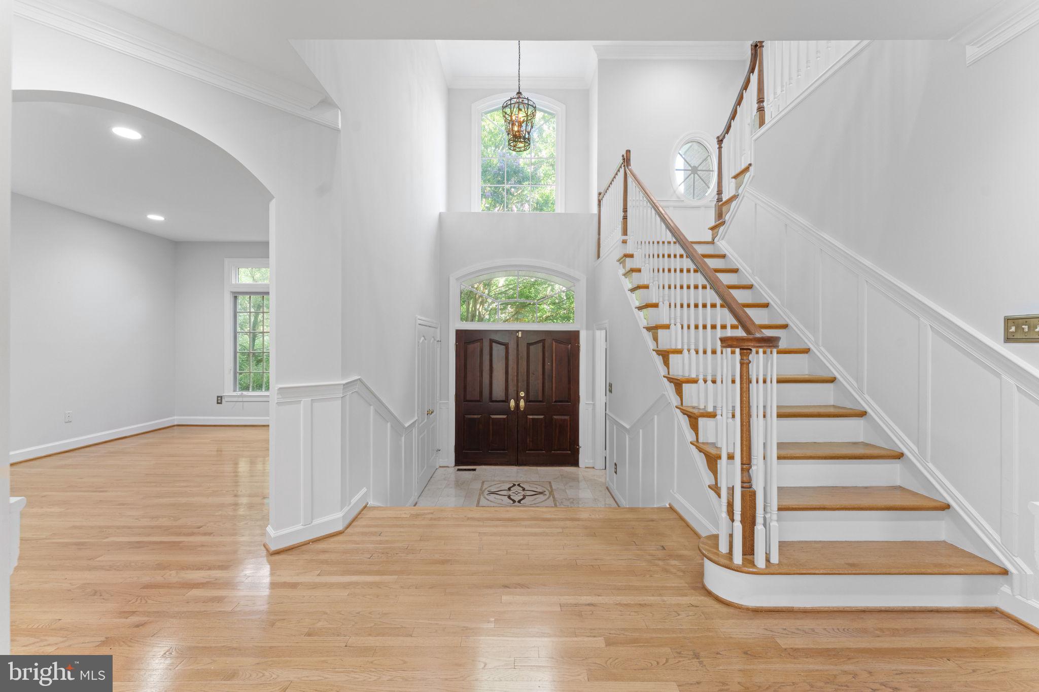 RESTON - Residential