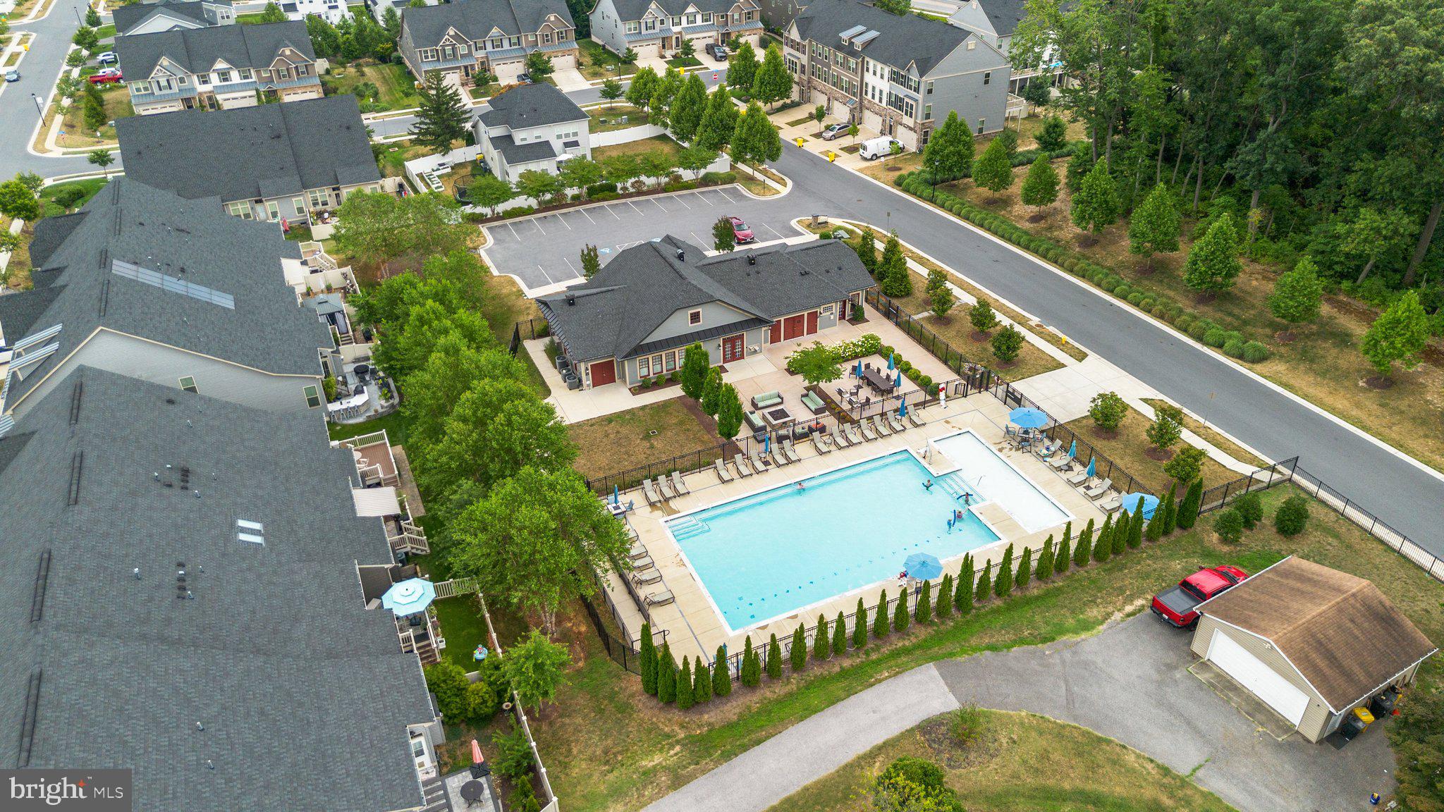 POND VIEW - Residential