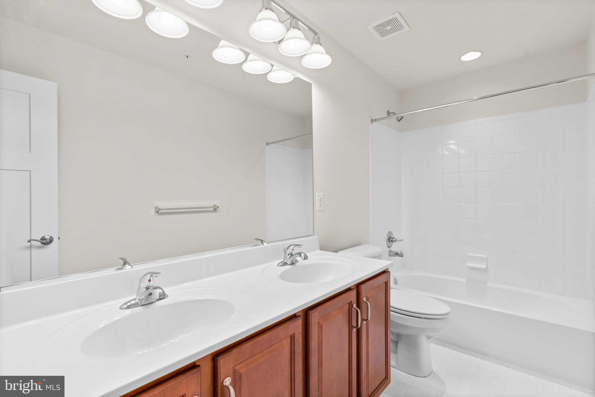 POND VIEW - Residential