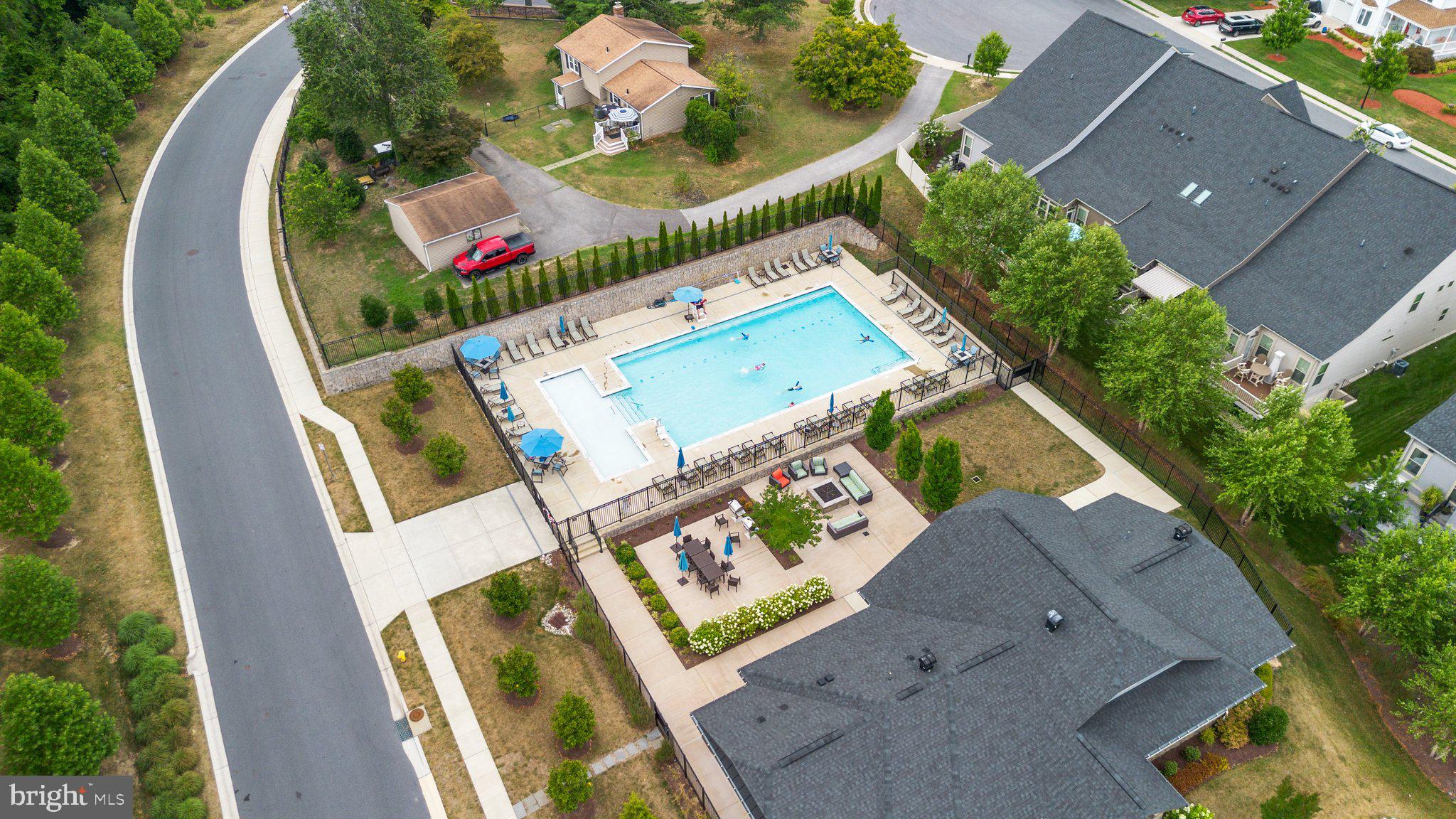 POND VIEW - Residential