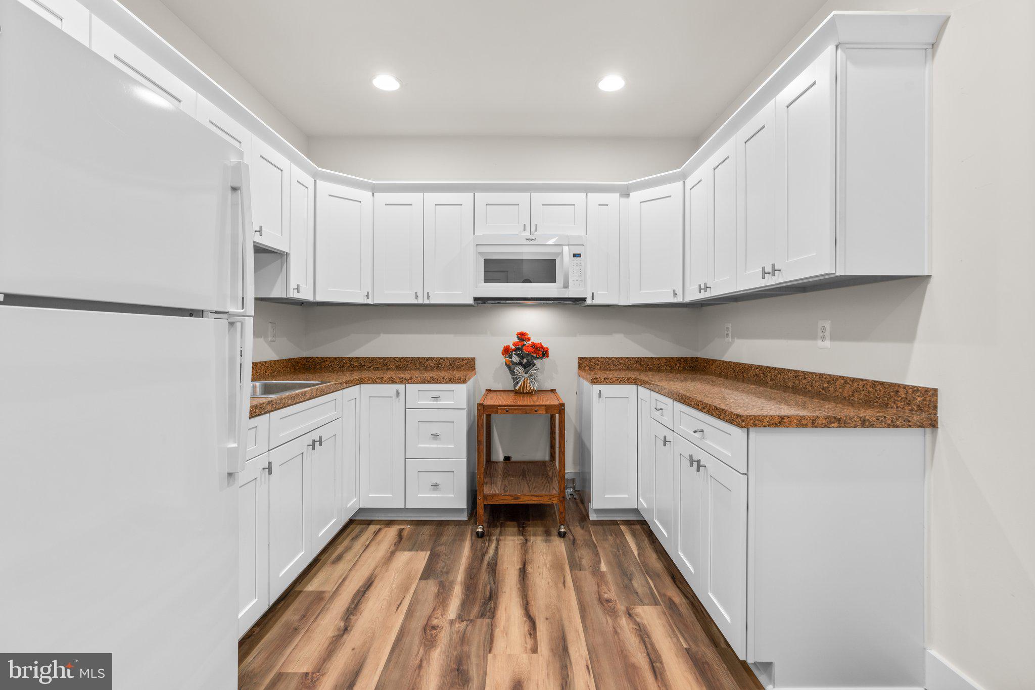 POND VIEW - Residential