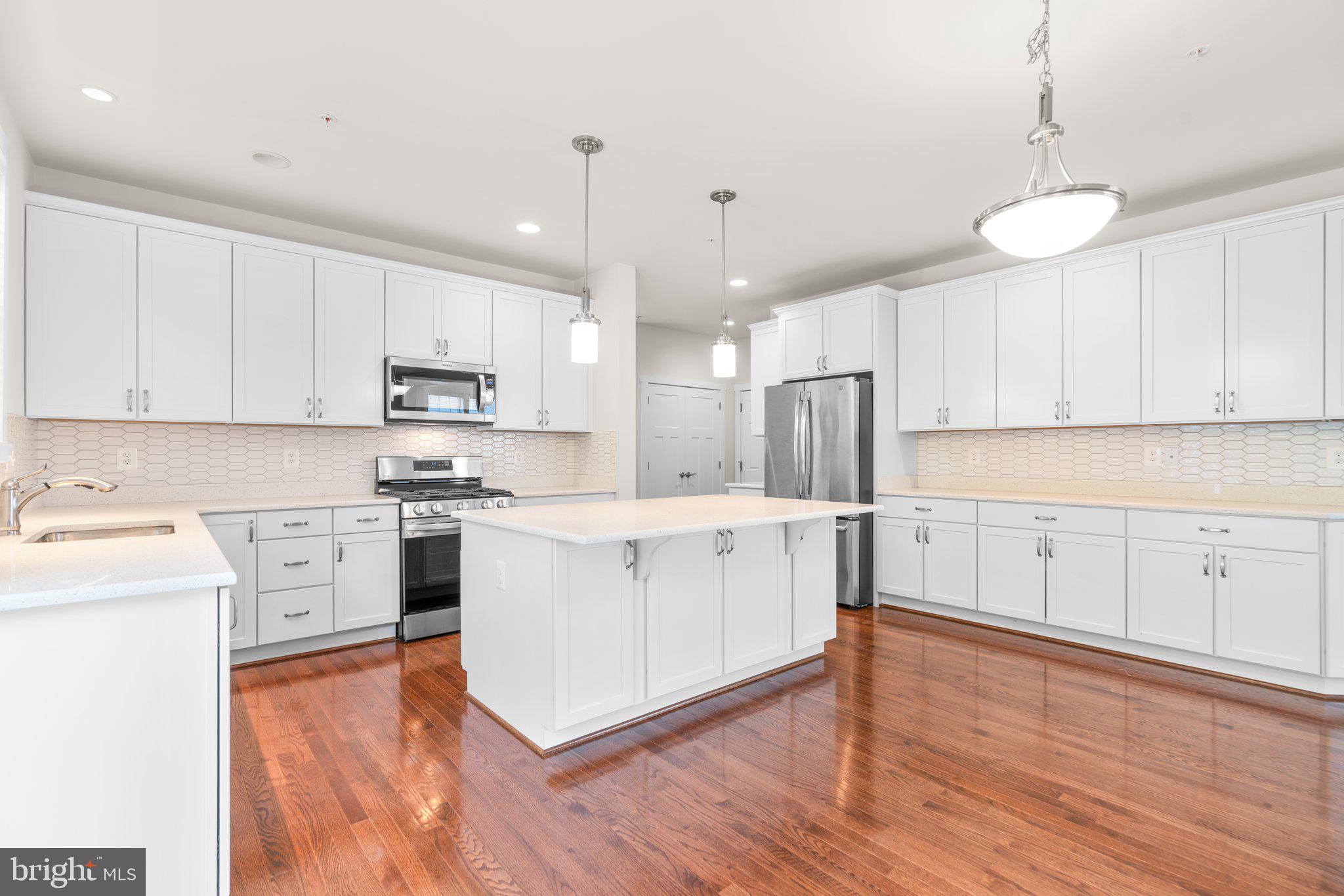 POND VIEW - Residential