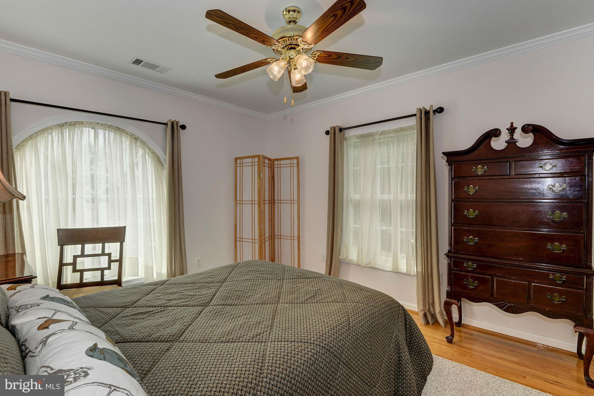 COLESVILLE MANOR - Residential