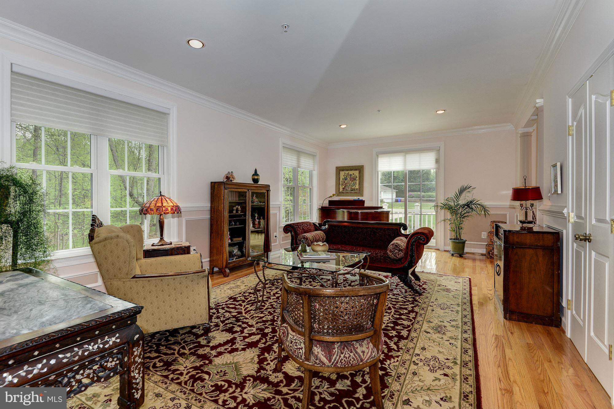COLESVILLE MANOR - Residential