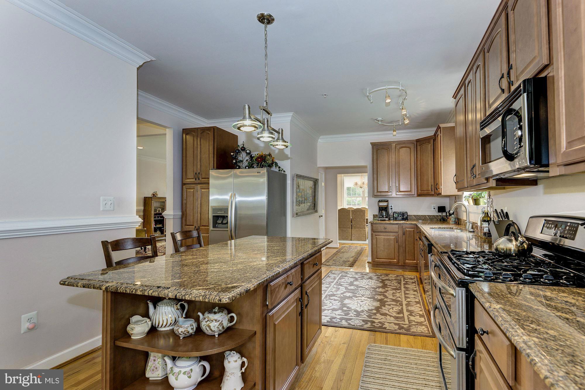 COLESVILLE MANOR - Residential