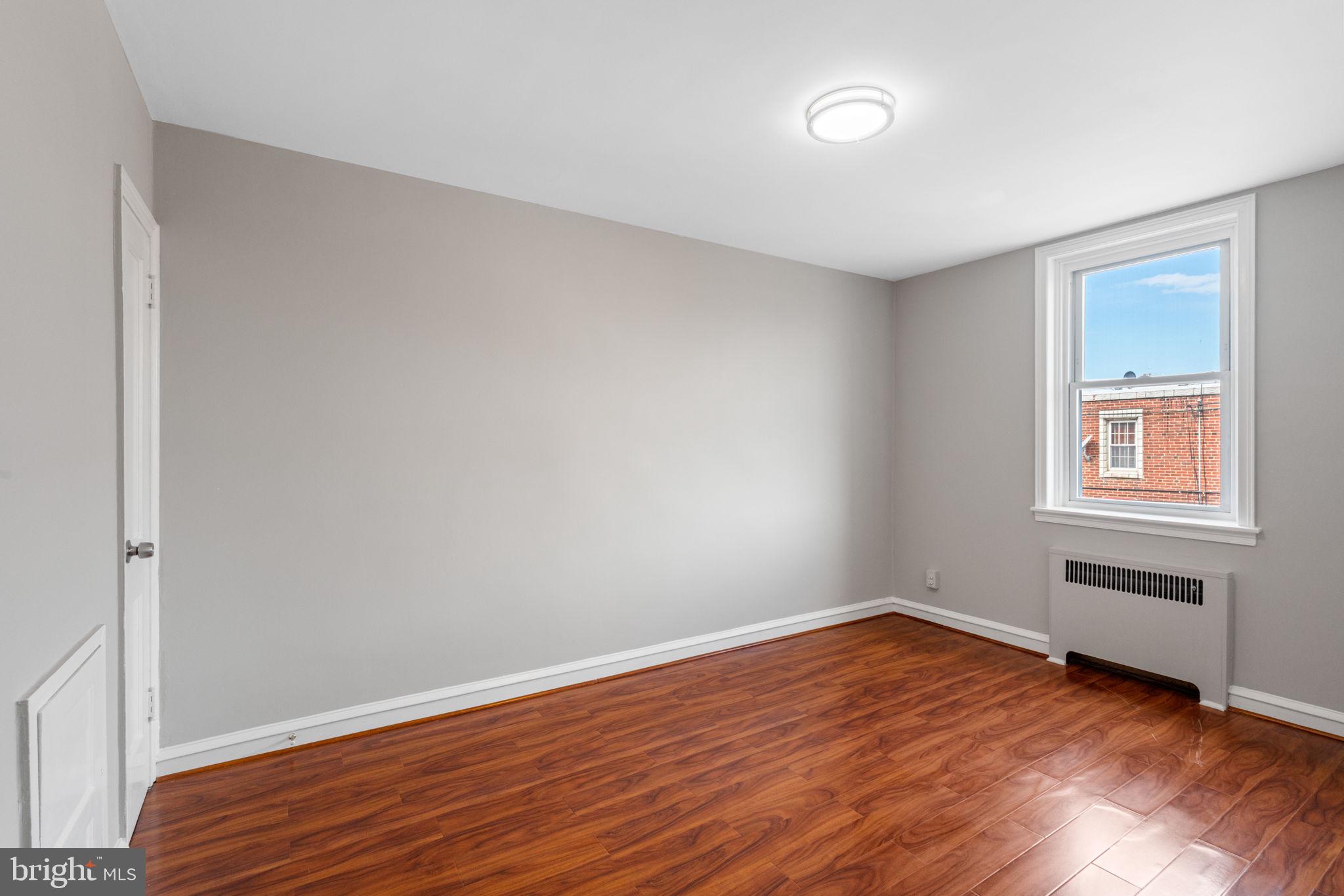 PHILADELPHIA (NORTHEAST) - Residential