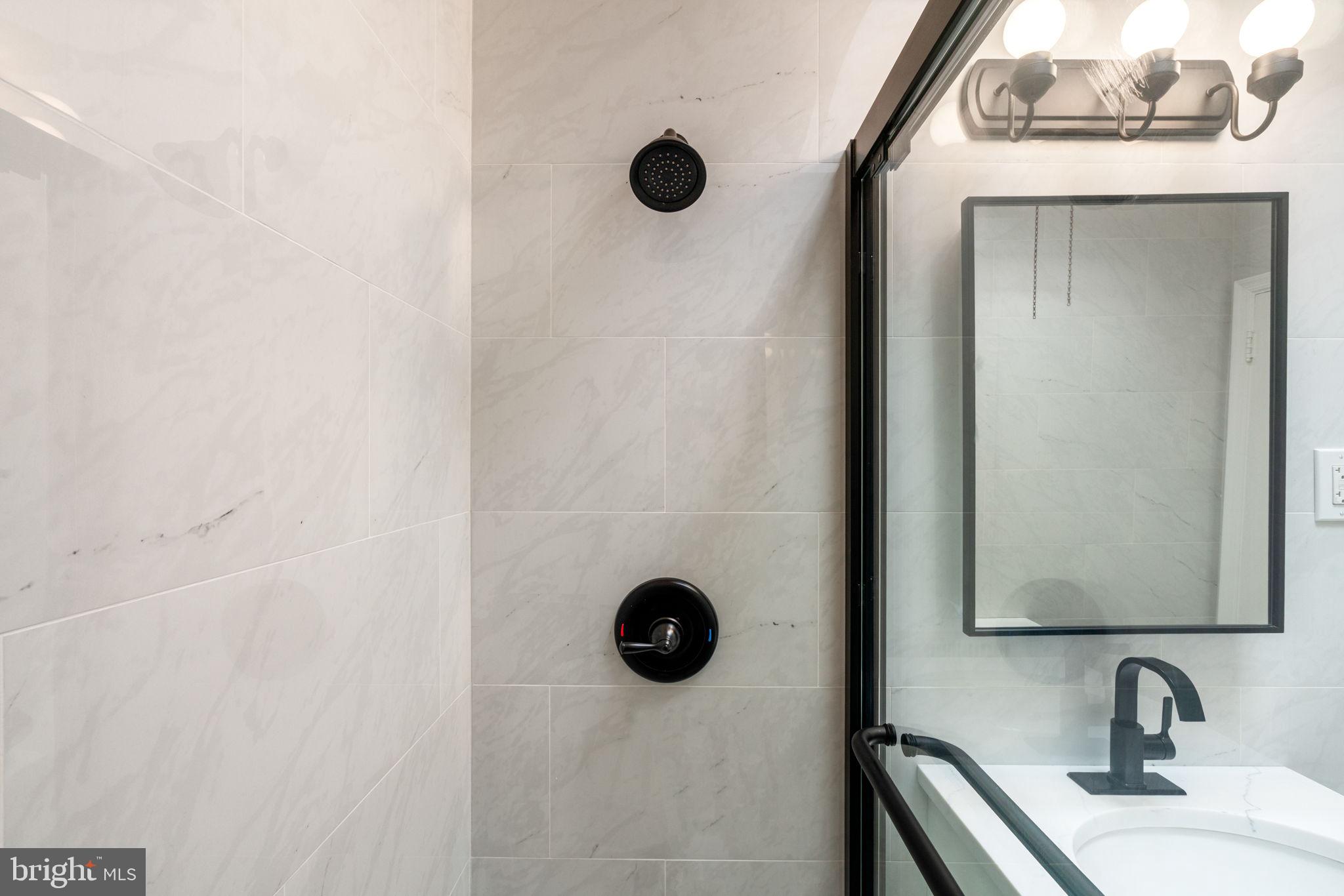 PHILADELPHIA (NORTHEAST) - Residential