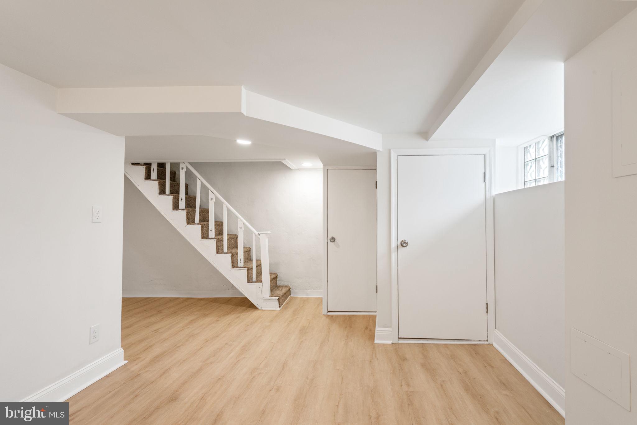 PHILADELPHIA (NORTHEAST) - Residential