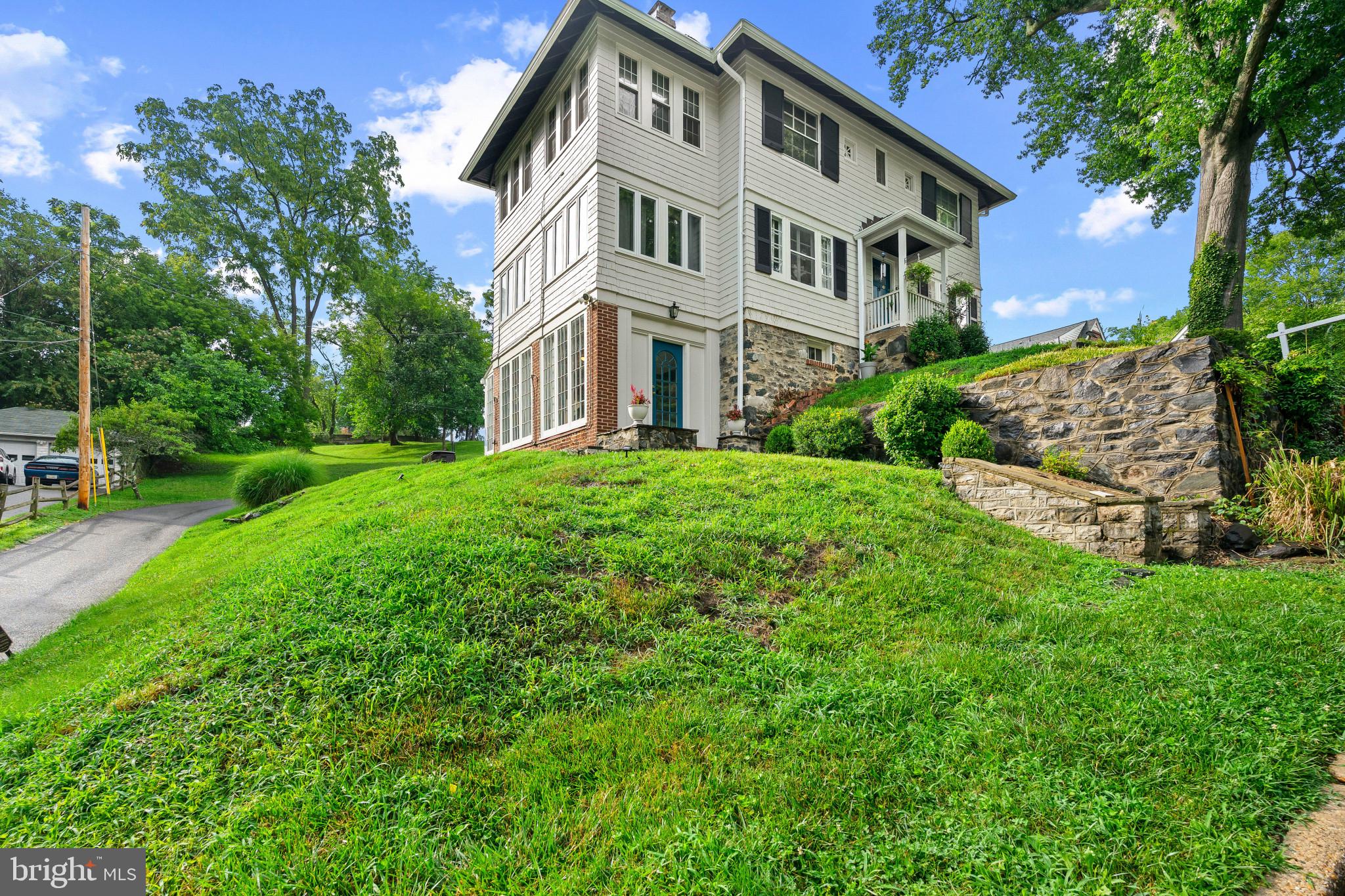 1804 FAIRBANK ROAD