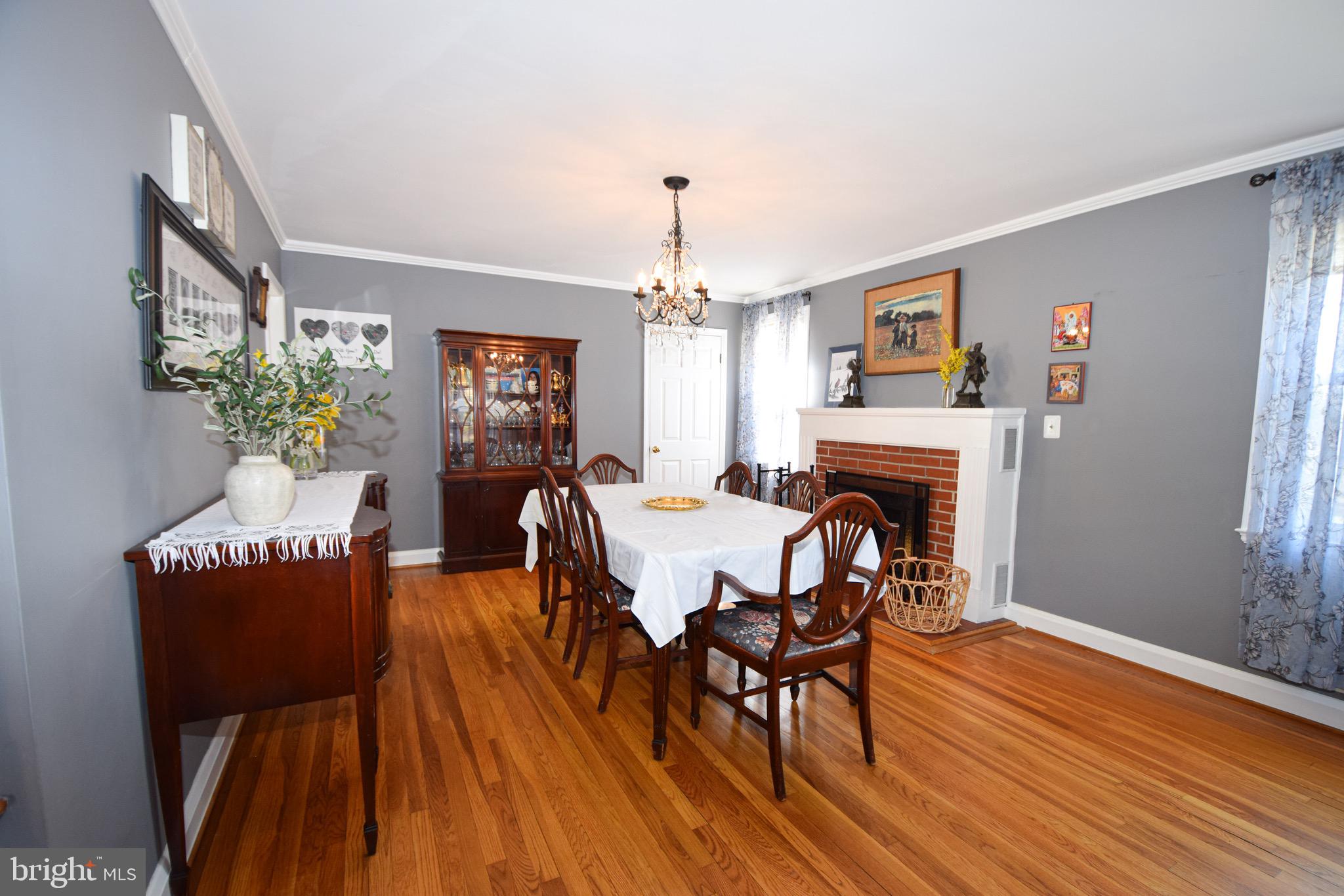 STRATFORD - Residential