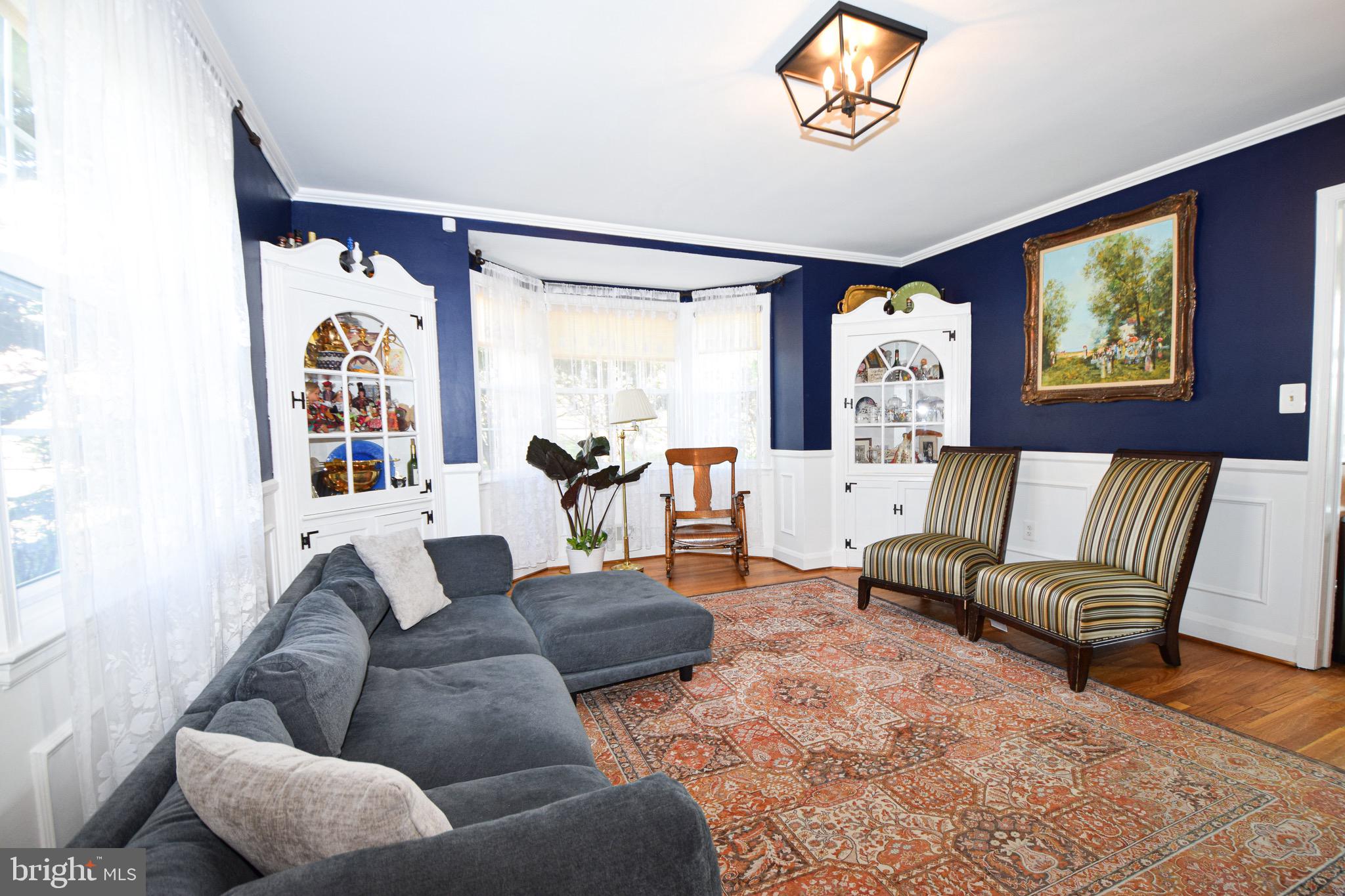 STRATFORD - Residential