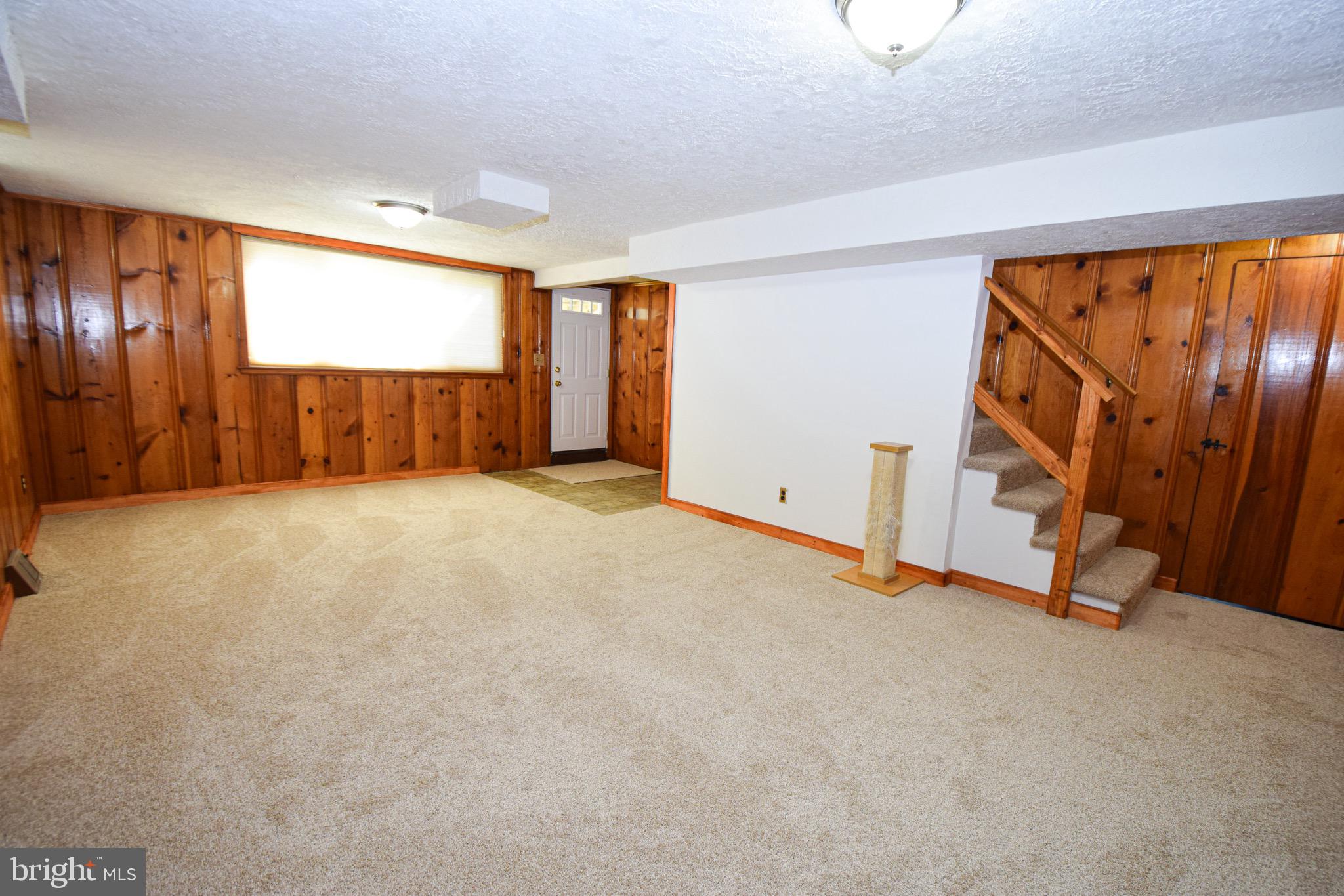 STRATFORD - Residential