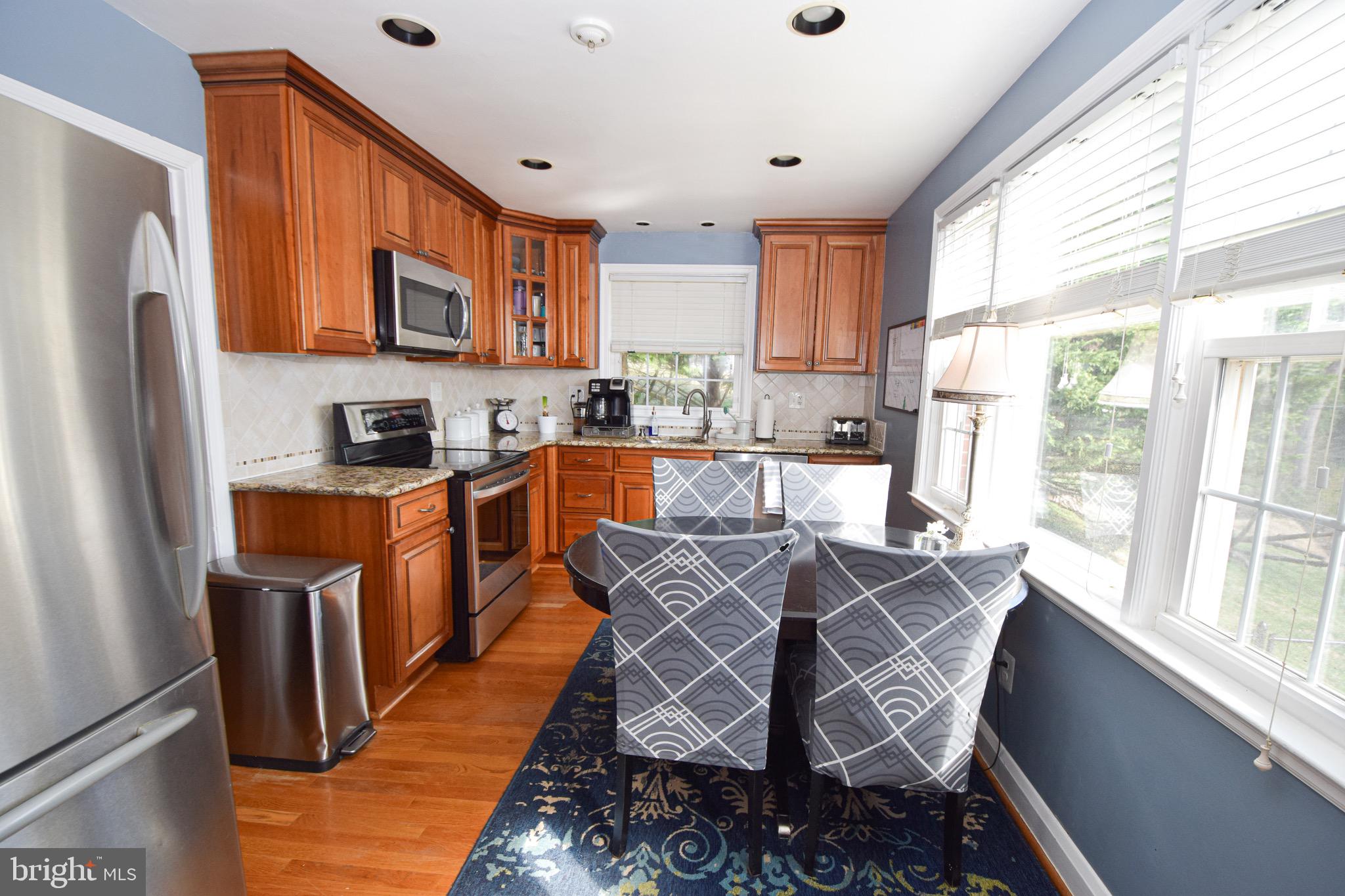 STRATFORD - Residential