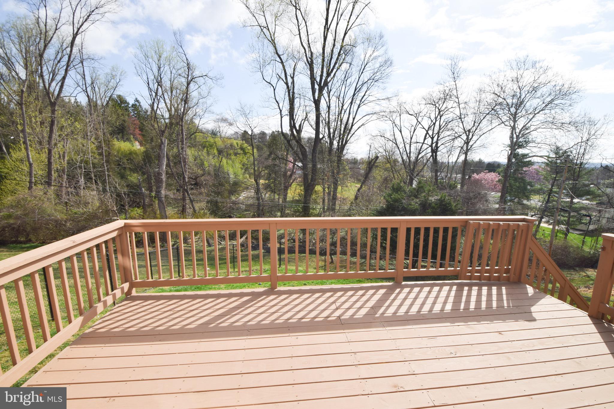 STRATFORD - Residential