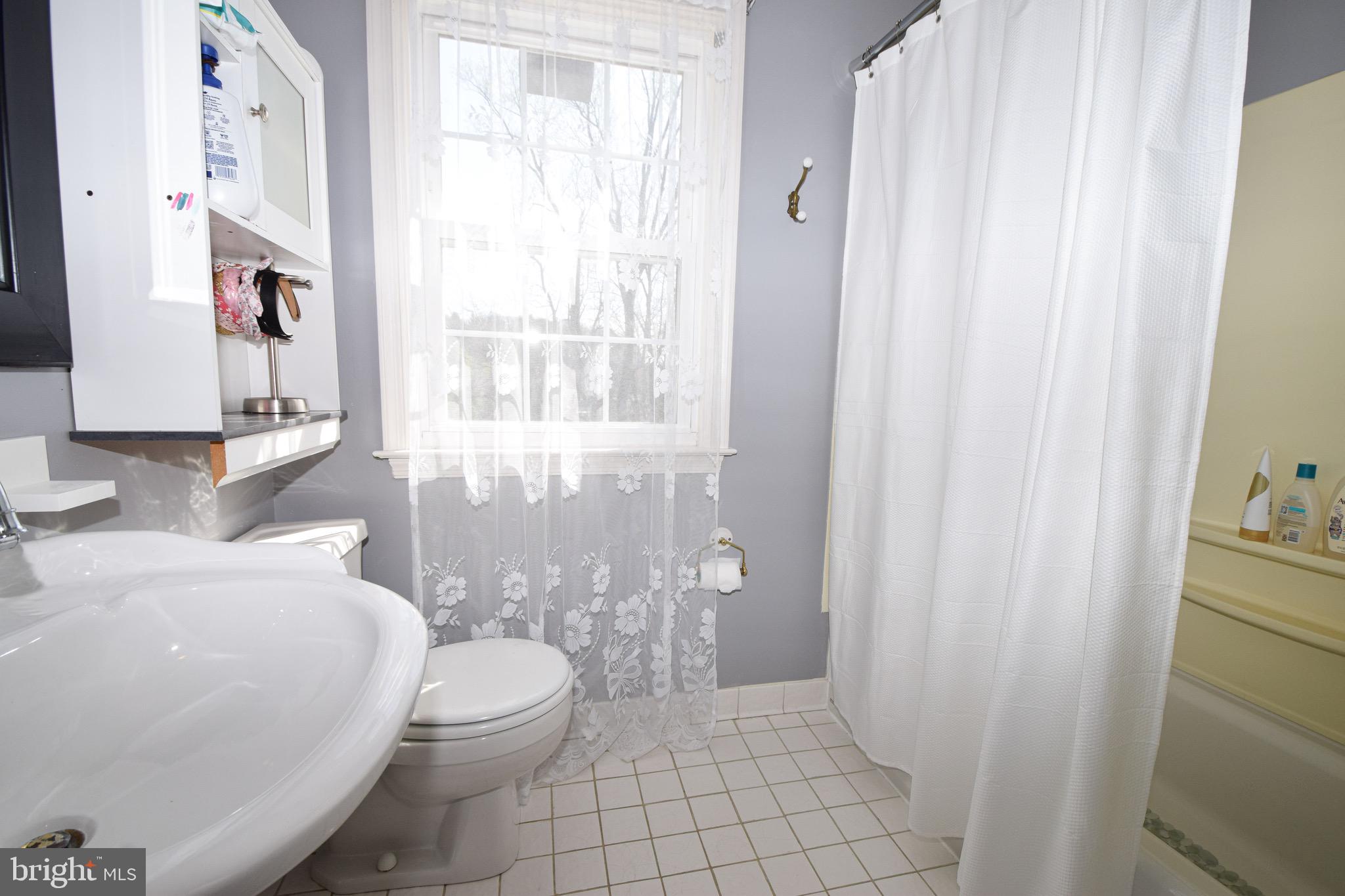 STRATFORD - Residential