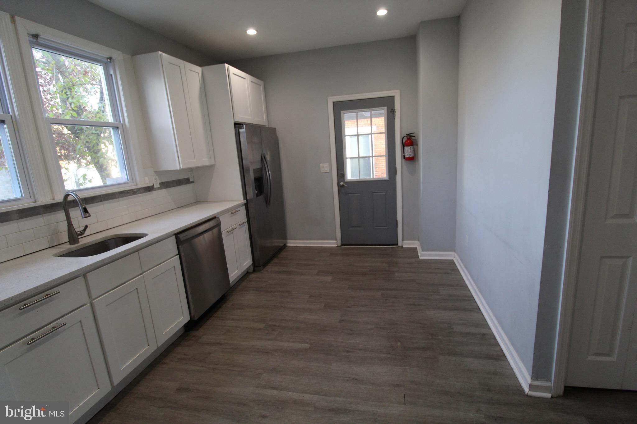 421 BRIDGEBORO STREET