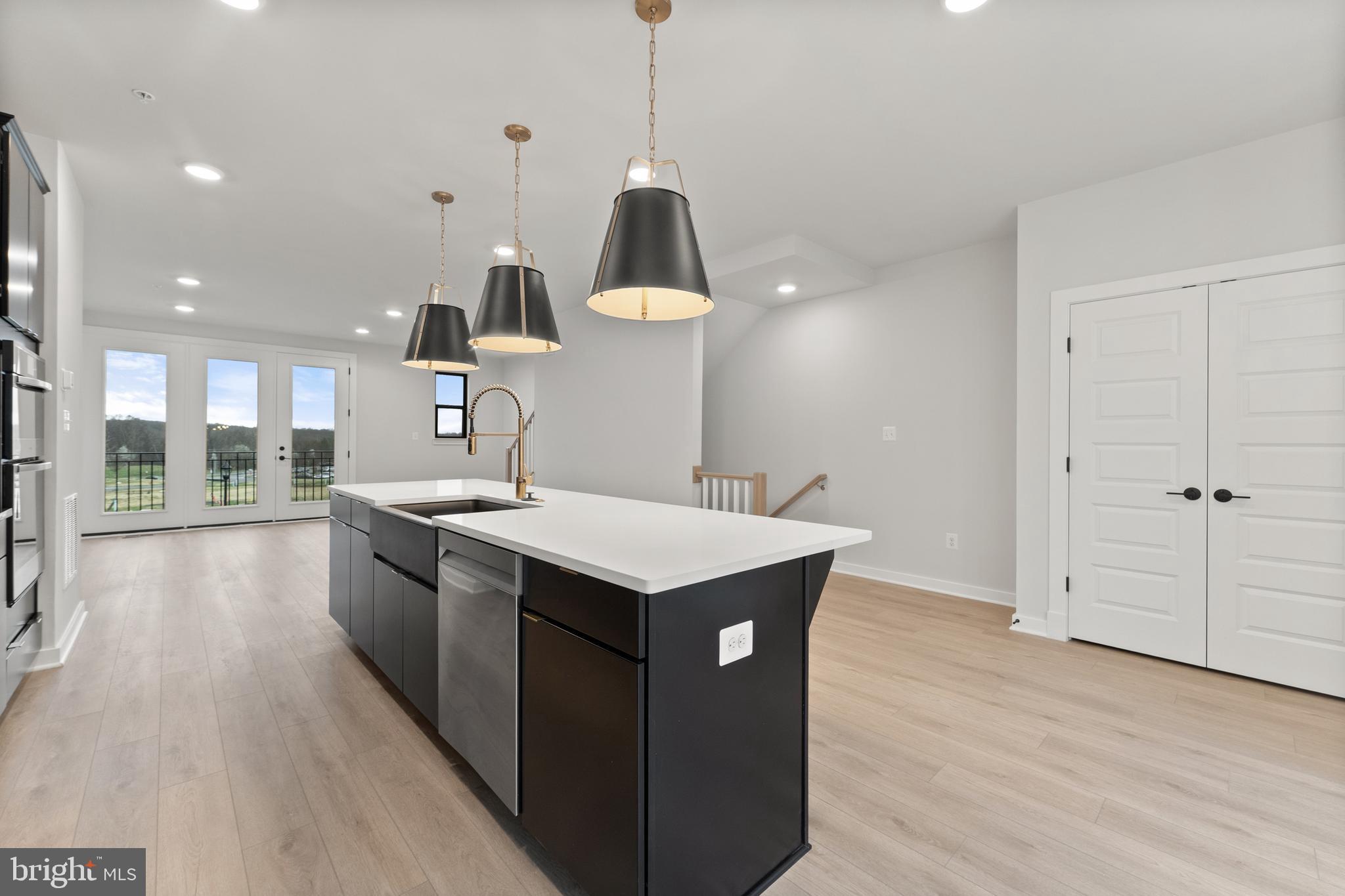 MELFORD TOWN CENTER - Residential