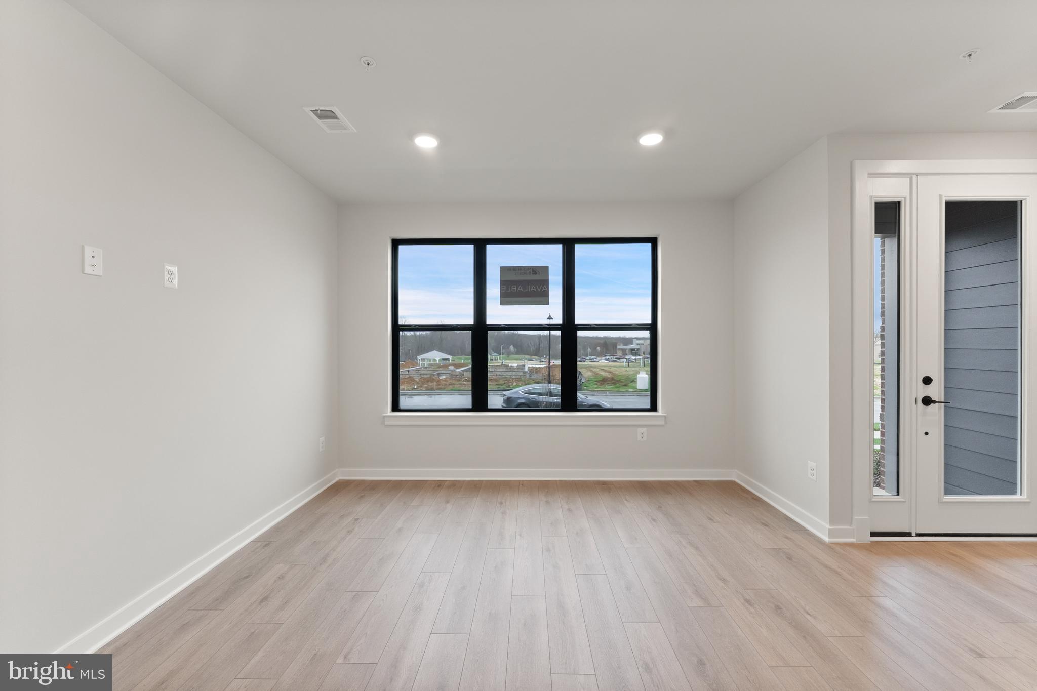 MELFORD TOWN CENTER - Residential