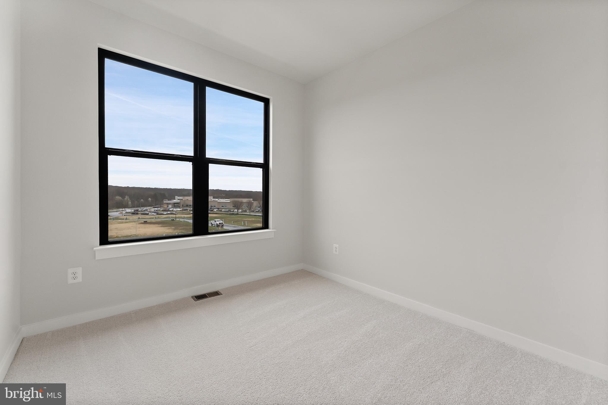 MELFORD TOWN CENTER - Residential