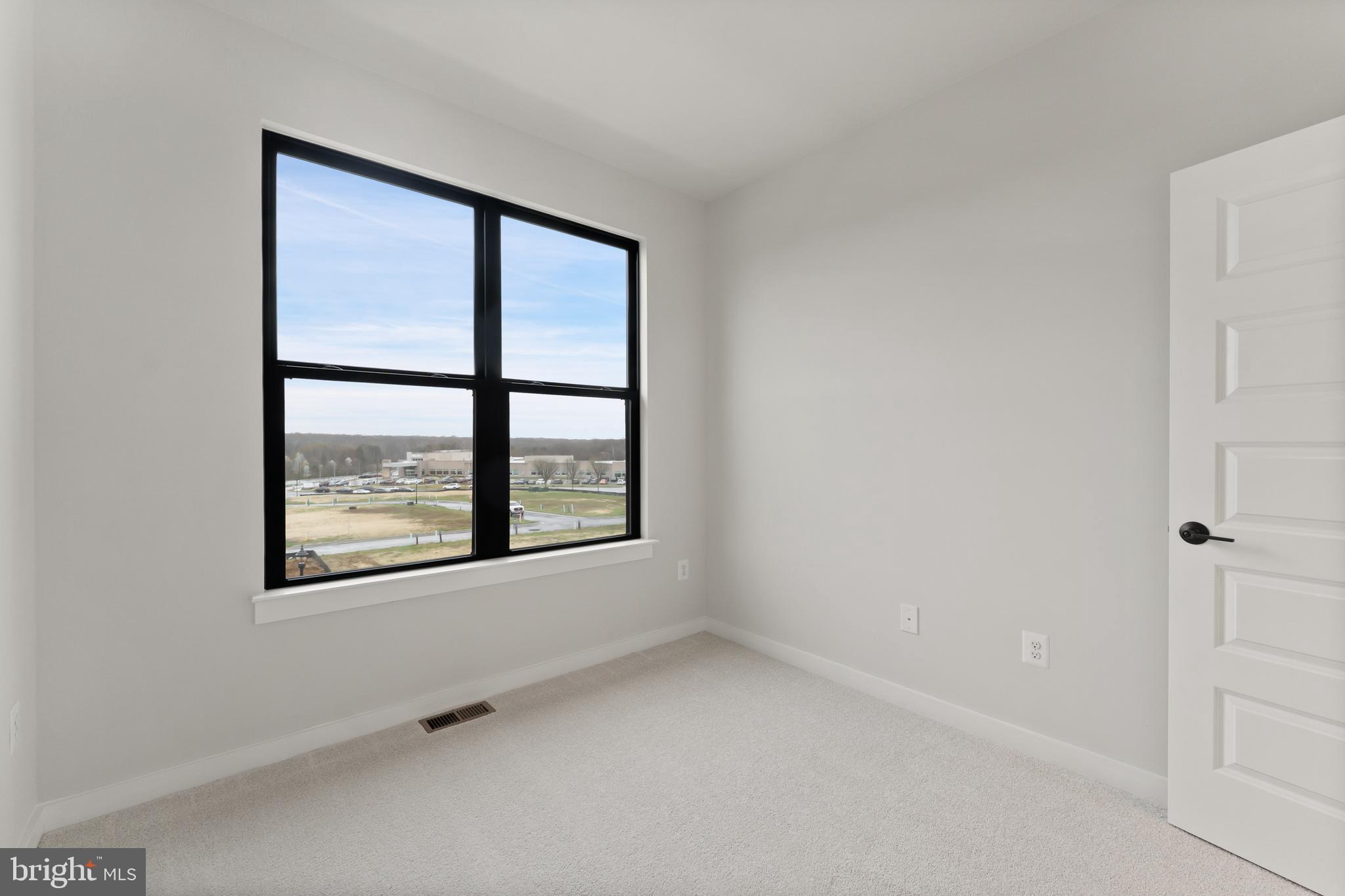 MELFORD TOWN CENTER - Residential