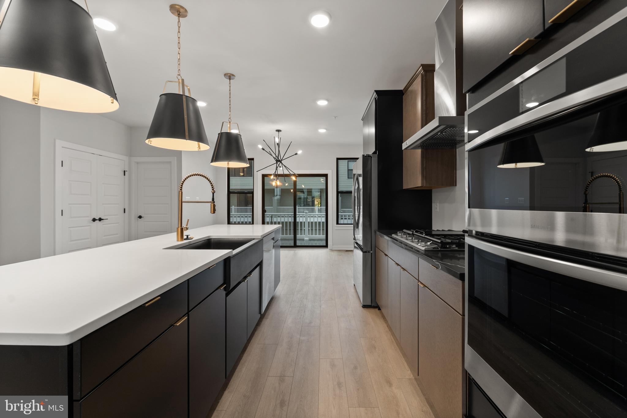 MELFORD TOWN CENTER - Residential