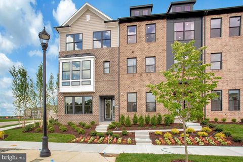 Property photo of 5016 Henry King Way Way 20f, Bowie, MD 20715