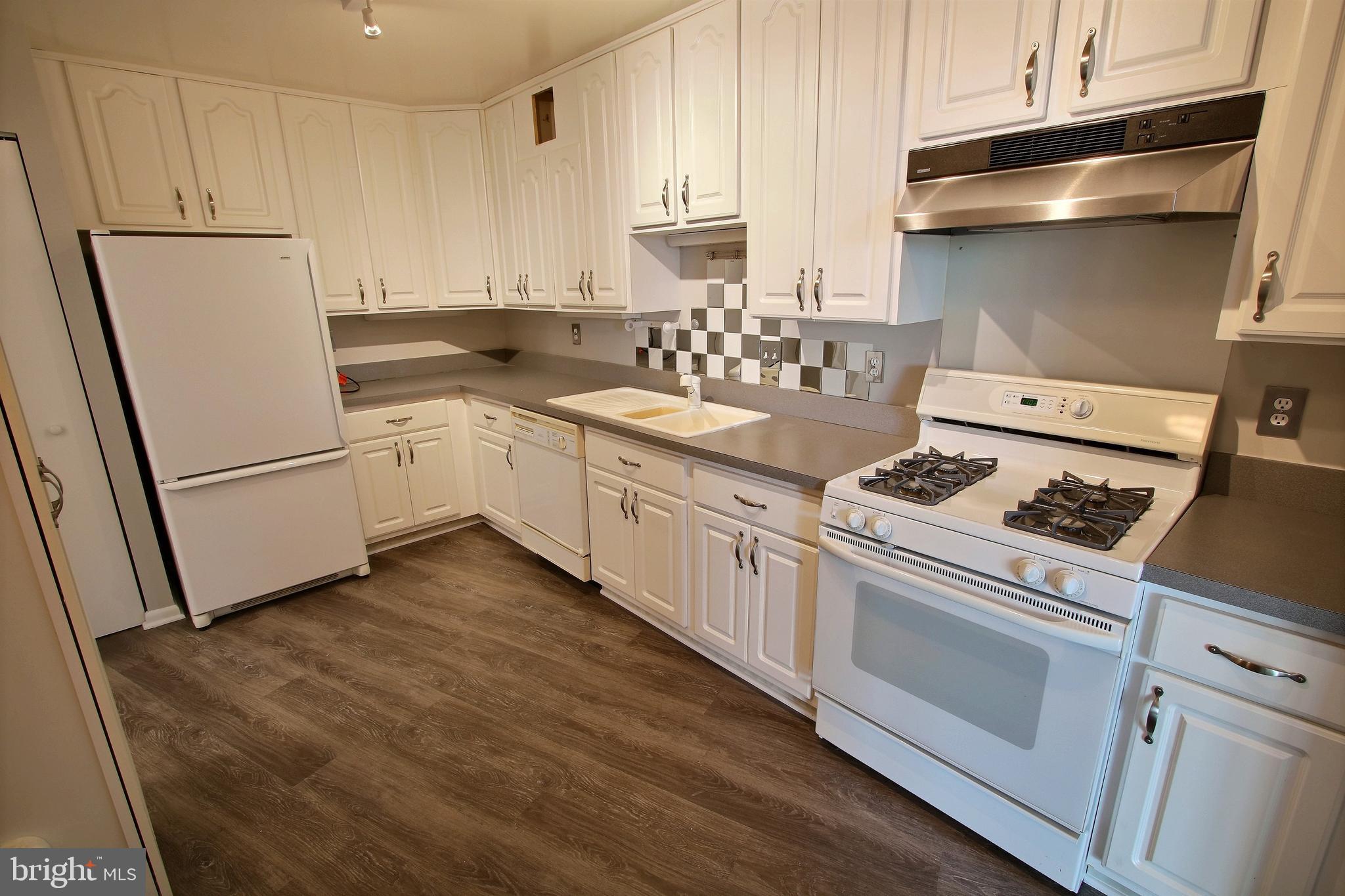 4620 NORTH PARK AVE - Residential