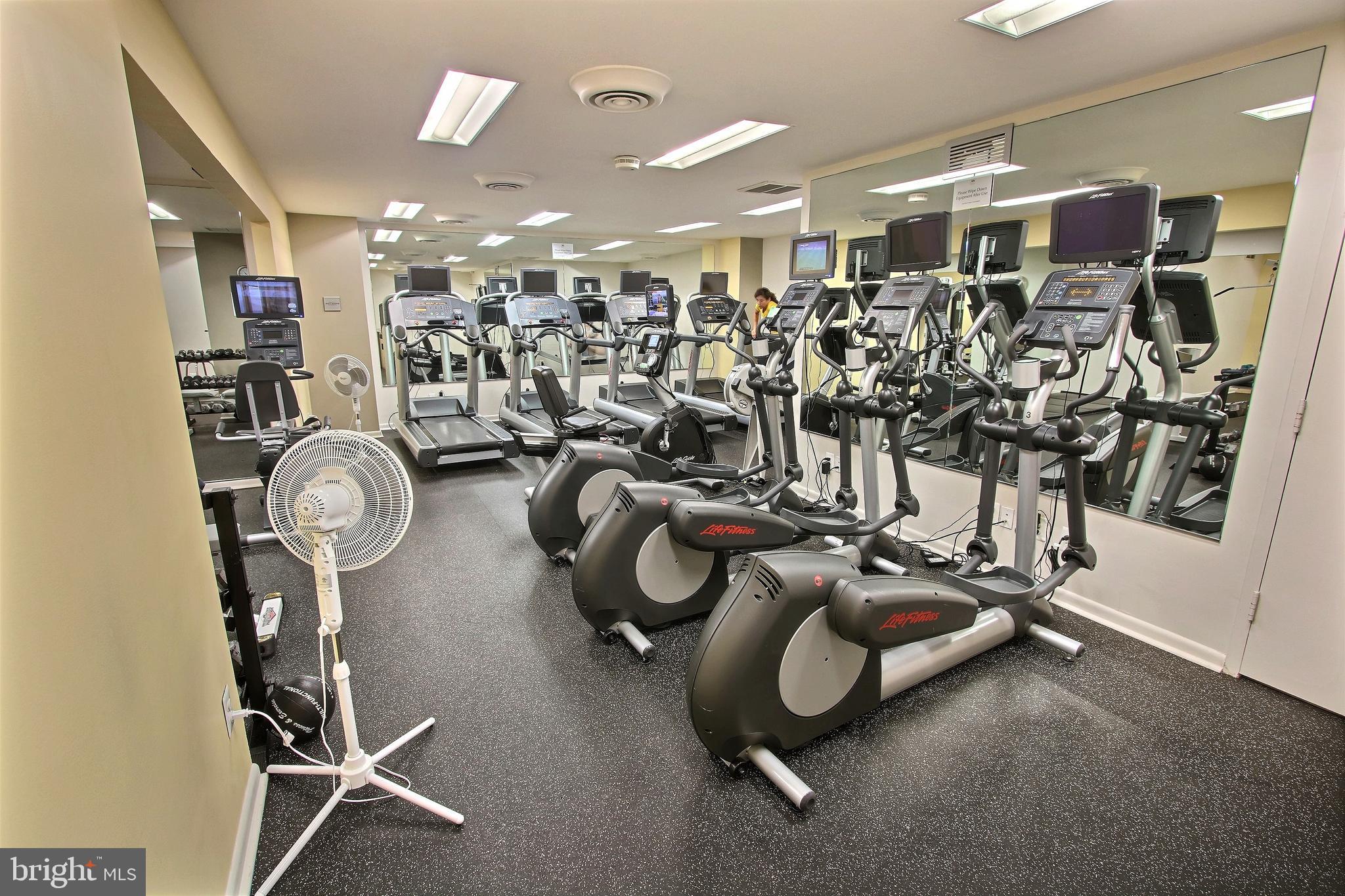 4620 NORTH PARK AVE - Residential