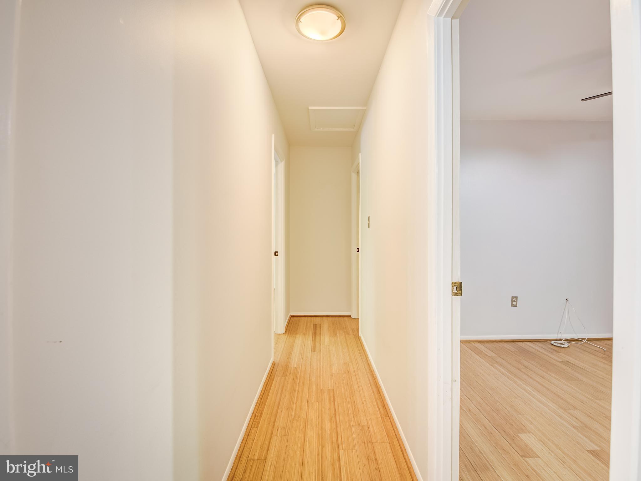 HOLLAND CLIFF SHORES - Residential